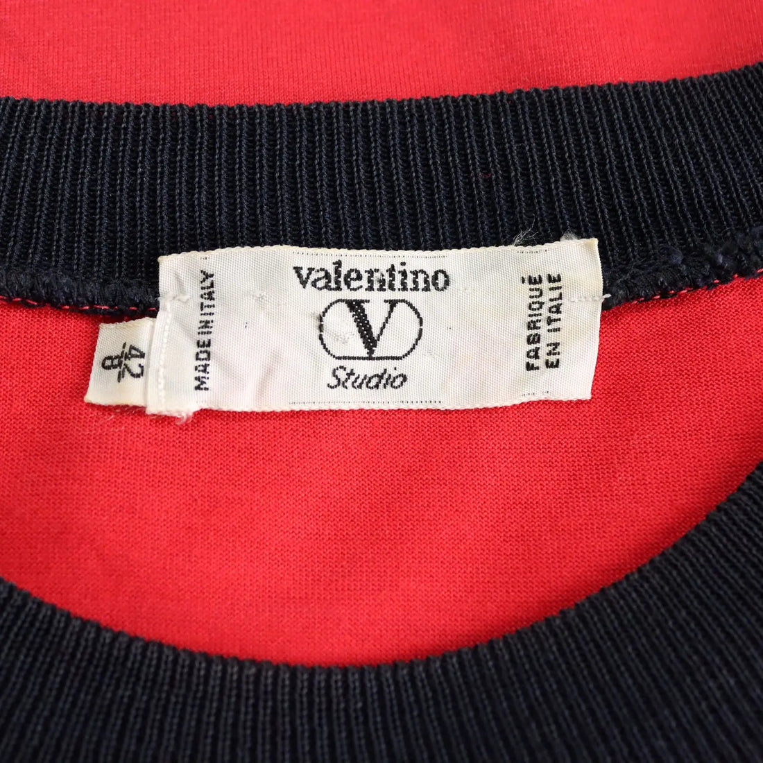 Valentino Vintage Shirt Red Cotton Satin UK Size 14 Italy 1980s