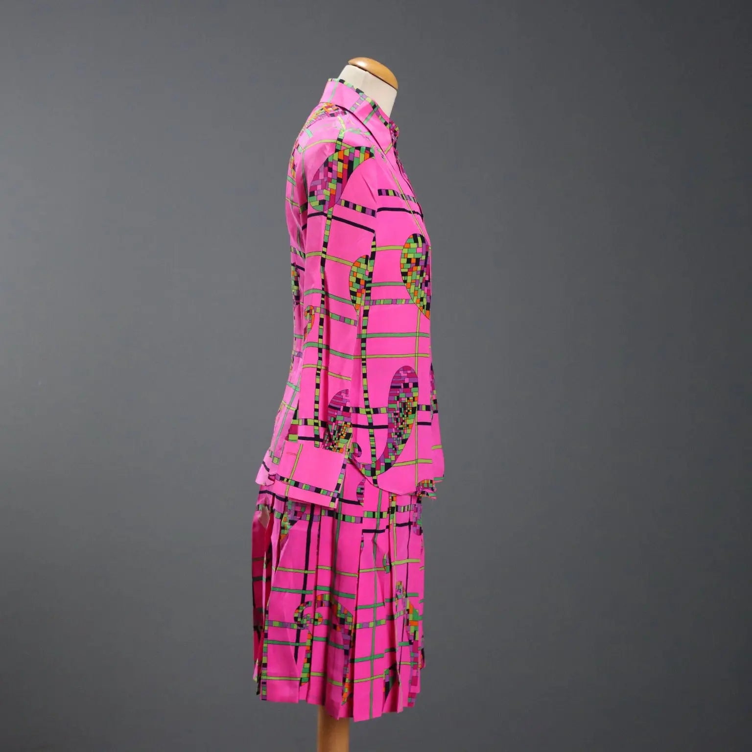 Vintage Eclat Suit Silk Geometric Pattern UK Size 14 Italy 1970s