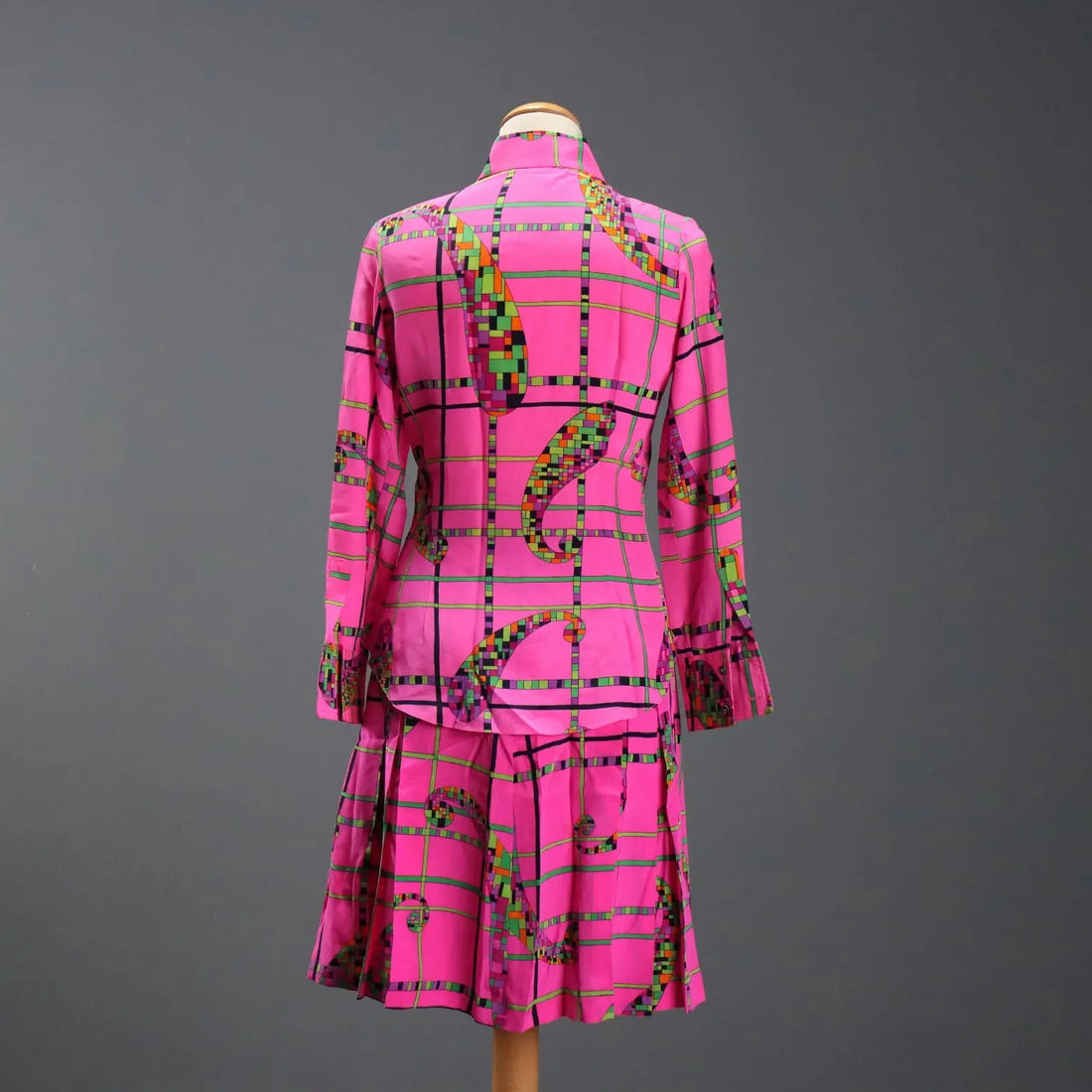 Vintage Eclat Suit Silk Geometric Pattern UK Size 14 Italy 1970s