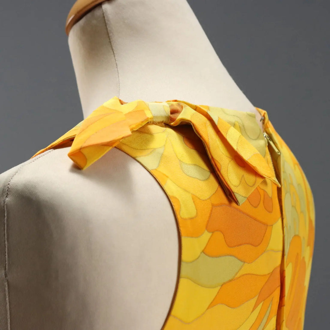 Vintage Dress Geometric Patterned Silk UK Size 12 1960s