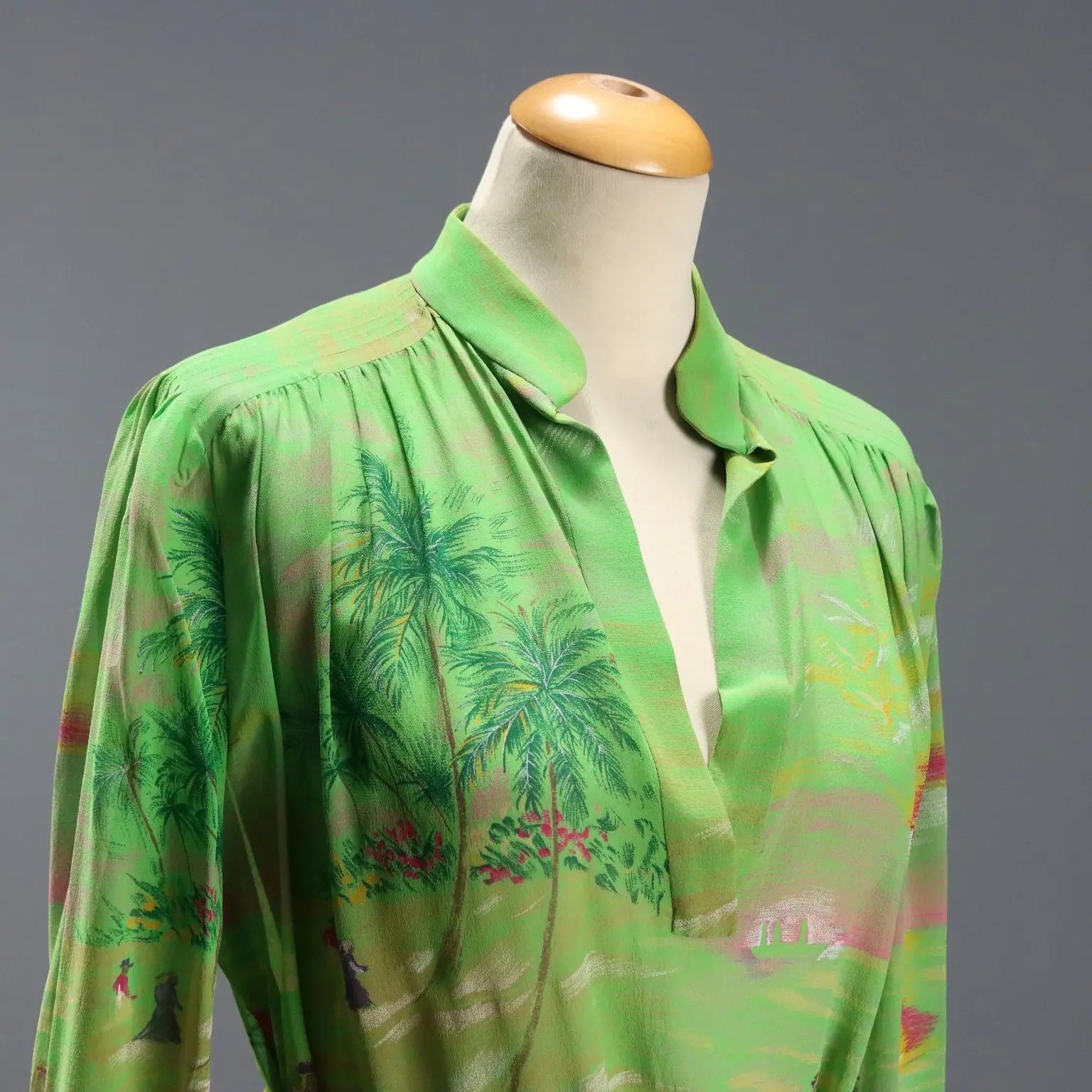 Mila Schön Green Vintage Dress Exotic Print UK Size 12 1980s
