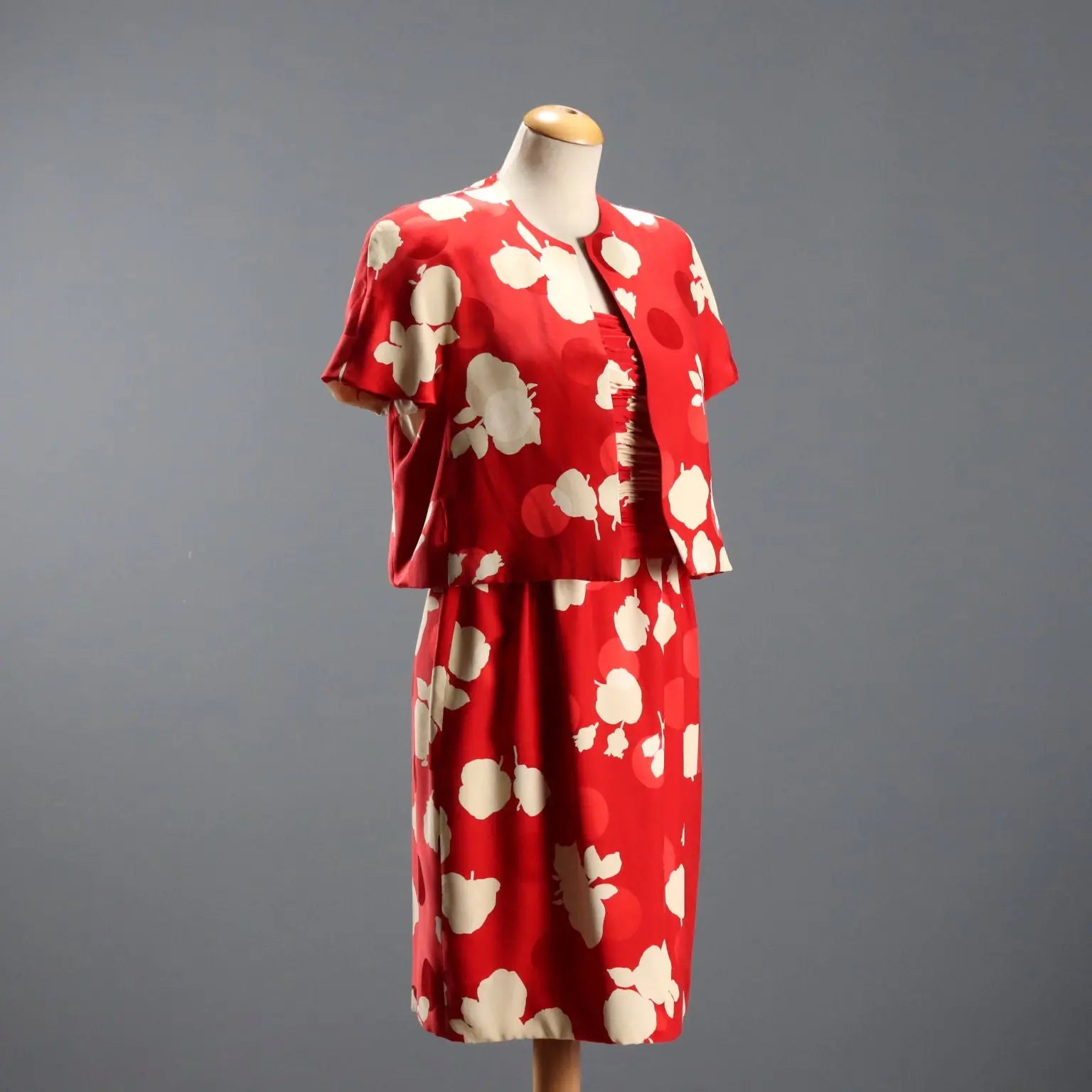 Vintage Suit with Bolero Silk Flower Pattern UK Size 12/14 1980s