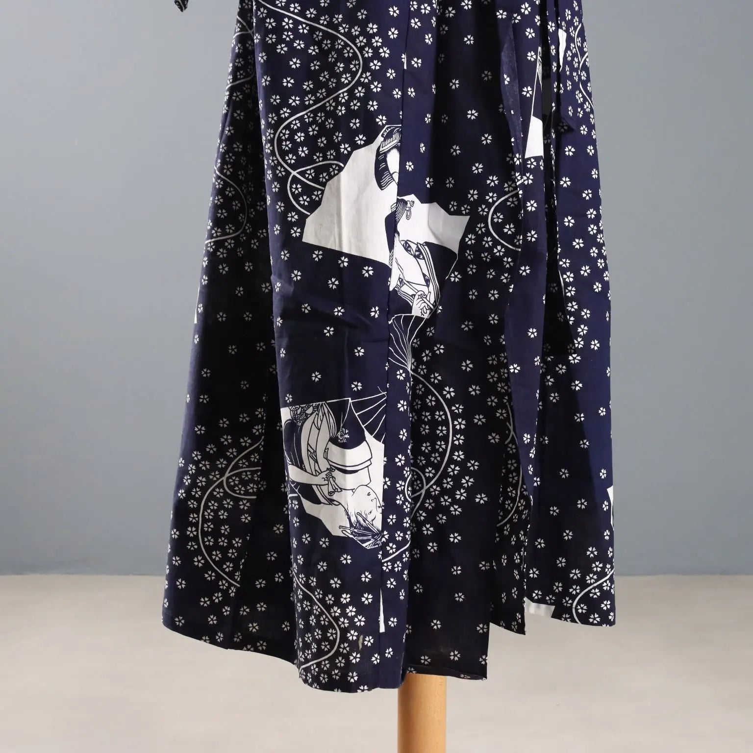 Vintage Kimono Blue Cotton UK Size 12 Japan 1980s