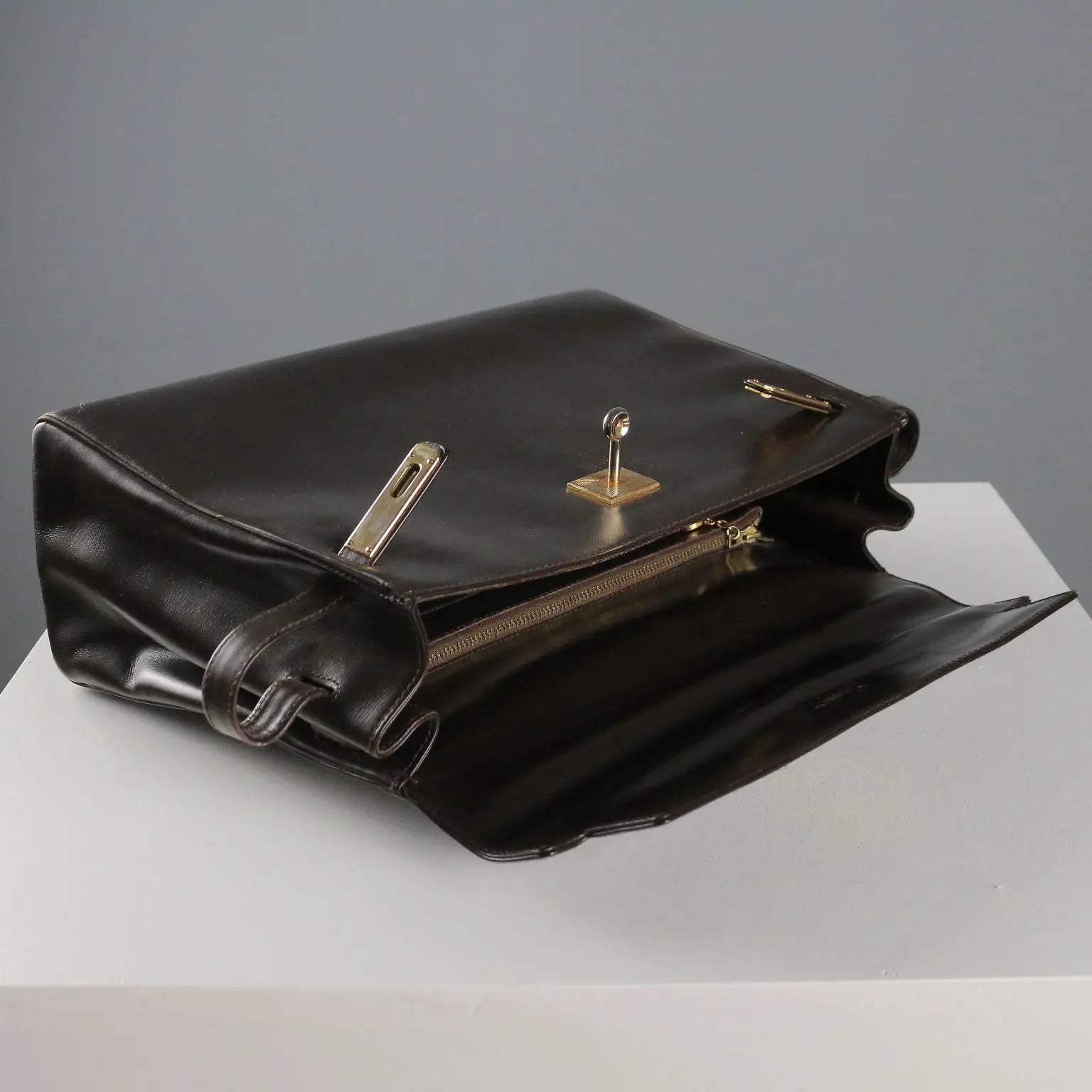 Pirovano Vintage Bag Leather Gilded Metal Italy 1960s