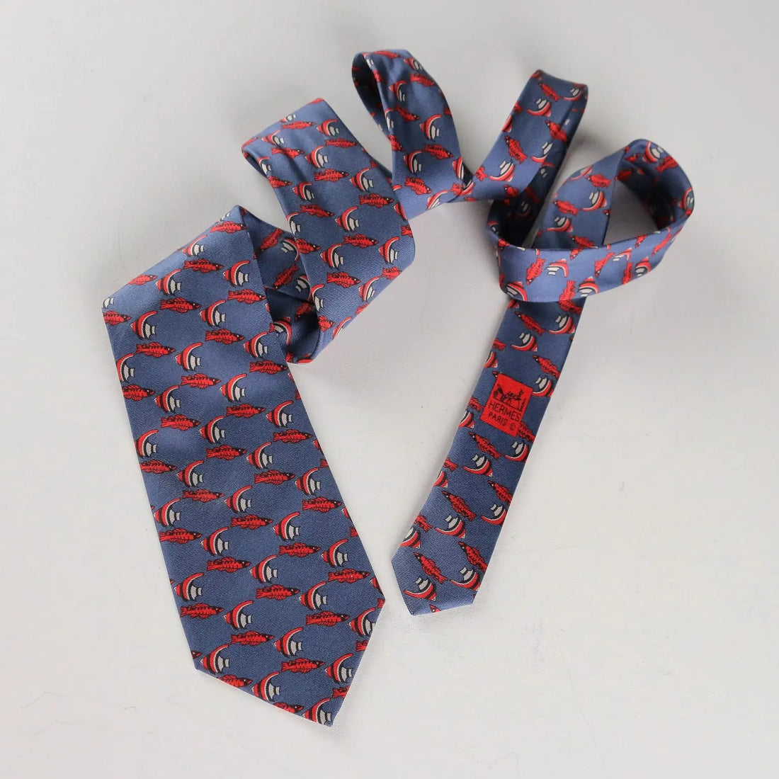 Hermés Vintage Tie Fishes Drawing France 1980s-1990s