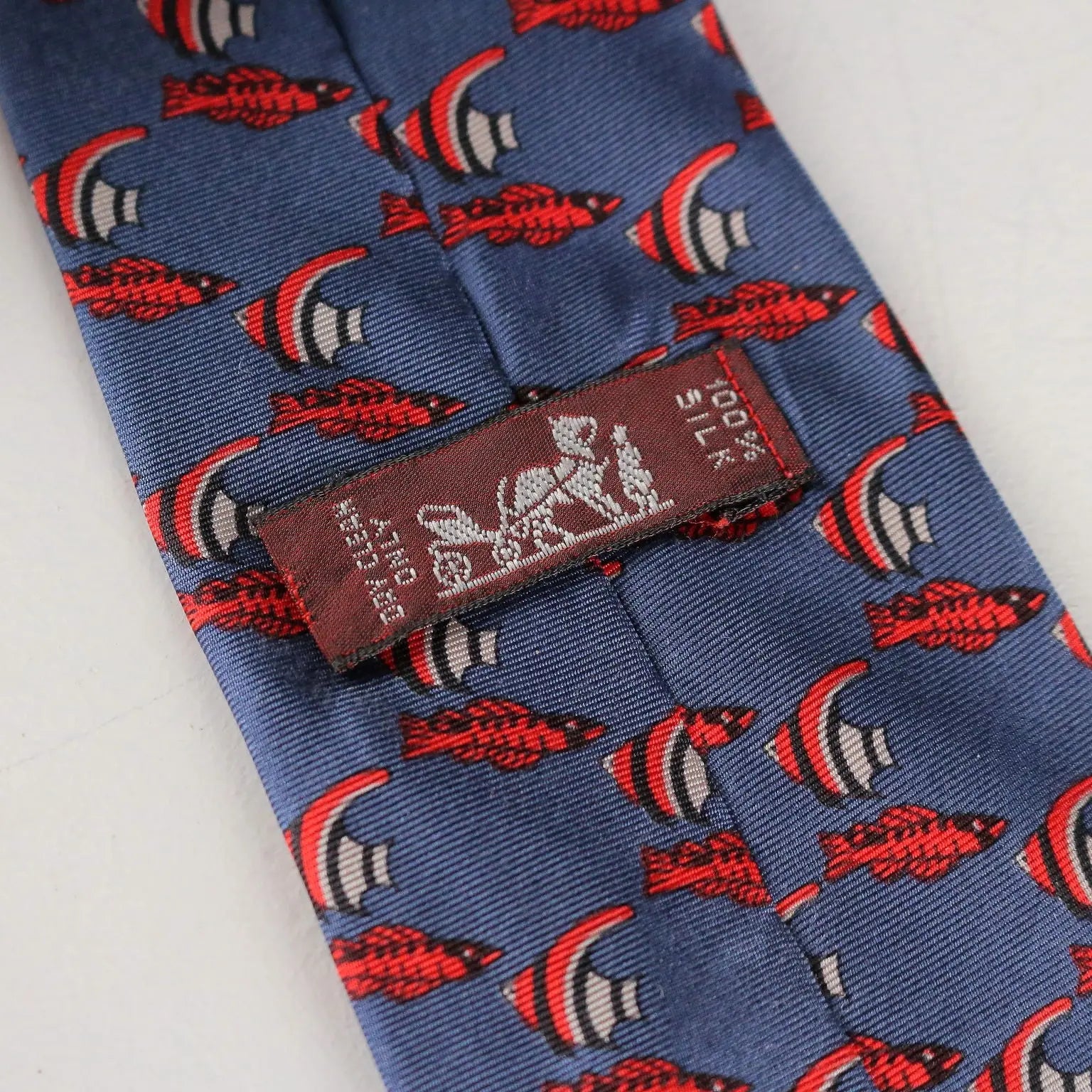 Hermés Vintage Tie Fishes Drawing France 1980s-1990s