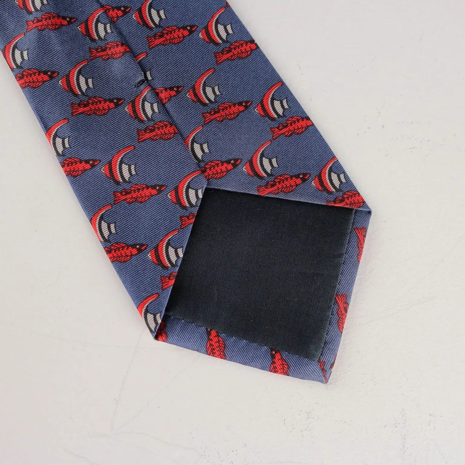 Hermés Vintage Tie Fishes Drawing France 1980s-1990s