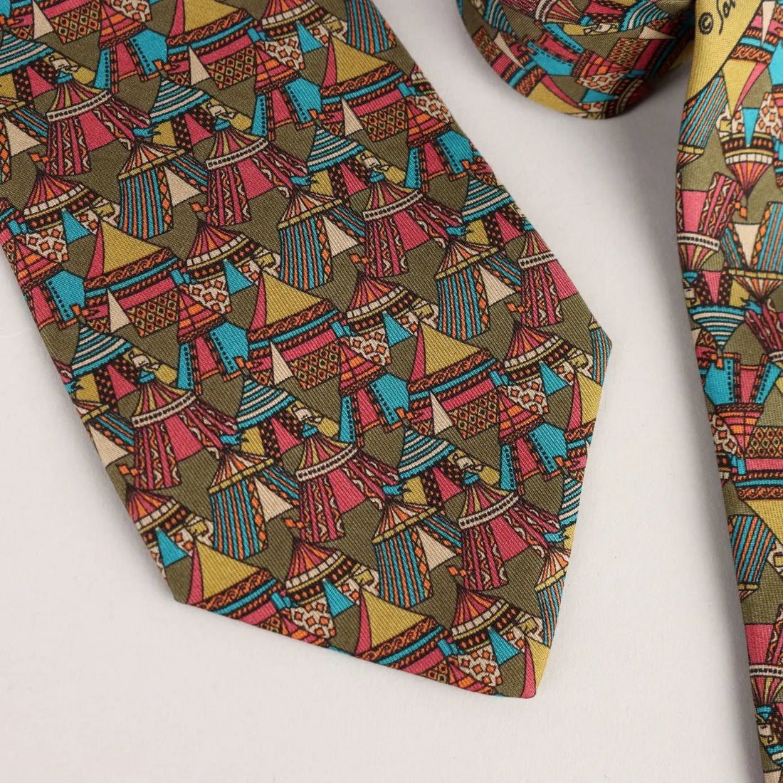 Ferragamo Vintage Tie Silk Drawings Italy | Clothing & House Linens | Vintage
