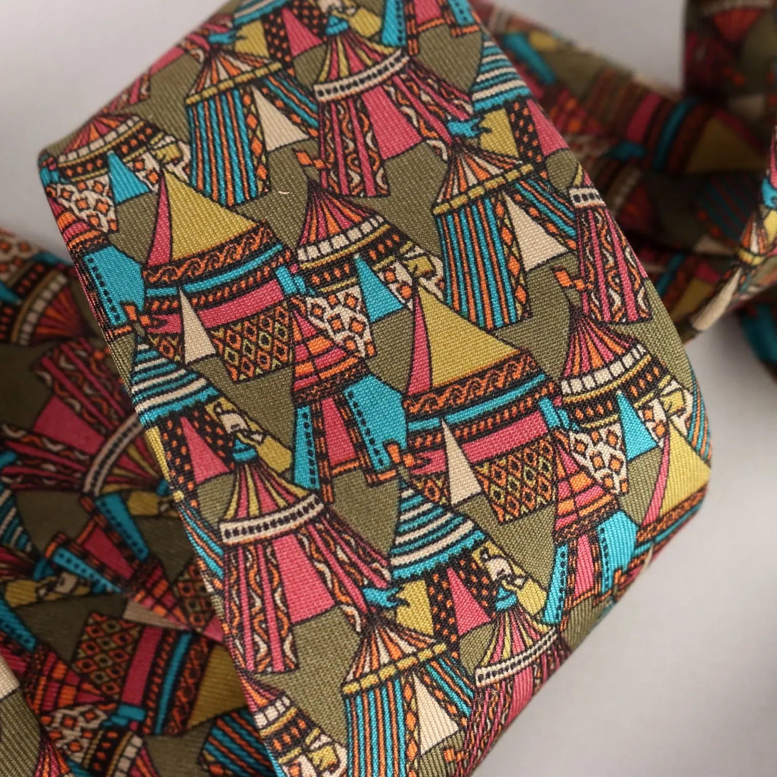 Ferragamo Vintage Tie Silk Drawings Italy | Clothing & House Linens | Vintage