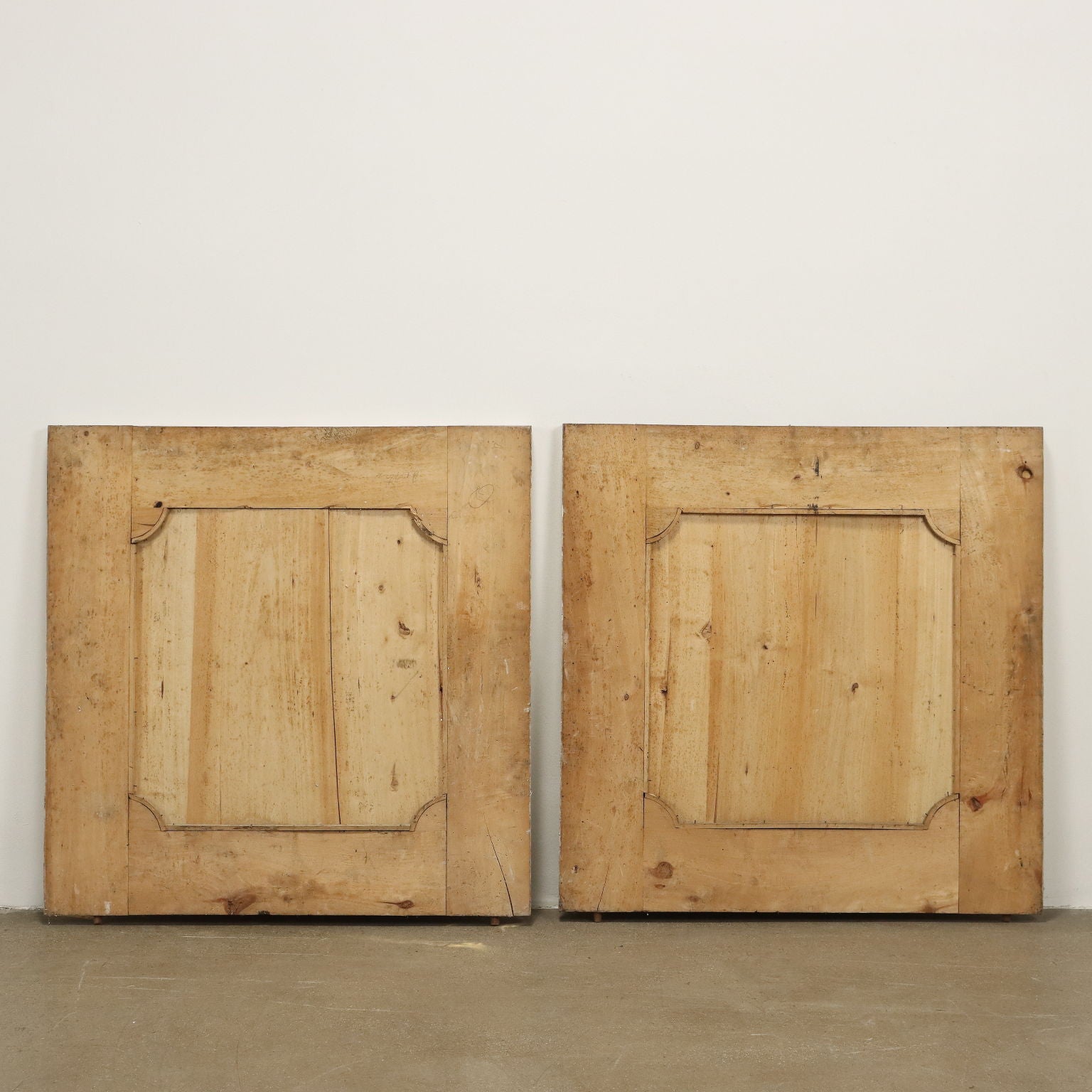  | Antiques  Wainscoting & Leather