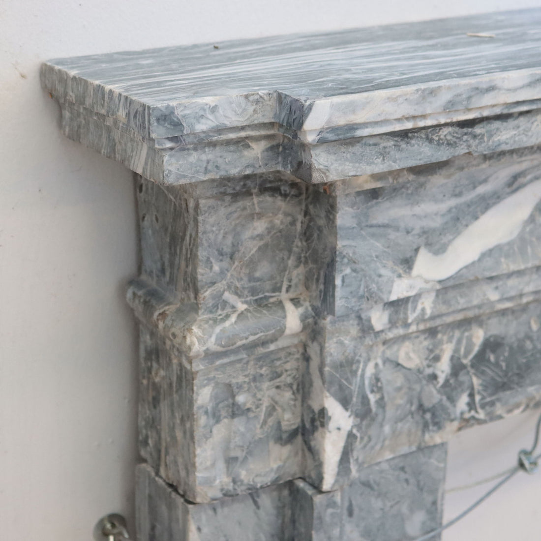  | Antiques  Stones Irons & Garden Furnishings