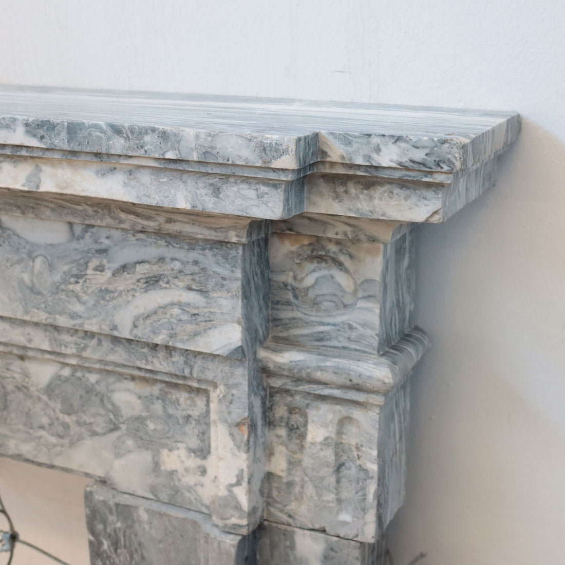  | Antiques  Stones Irons & Garden Furnishings