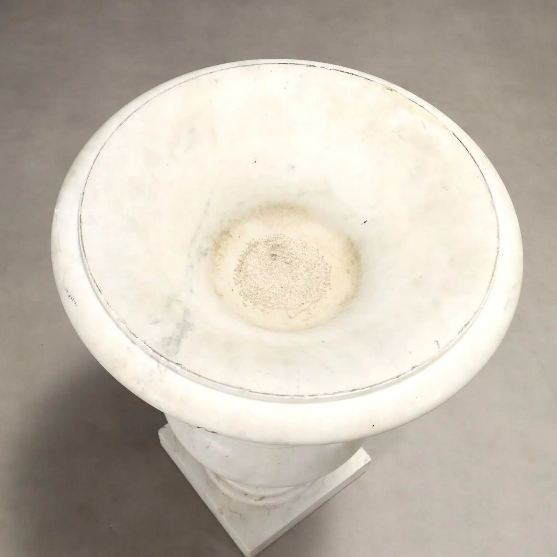 Medici Vase in Carrara Marble for Gardens