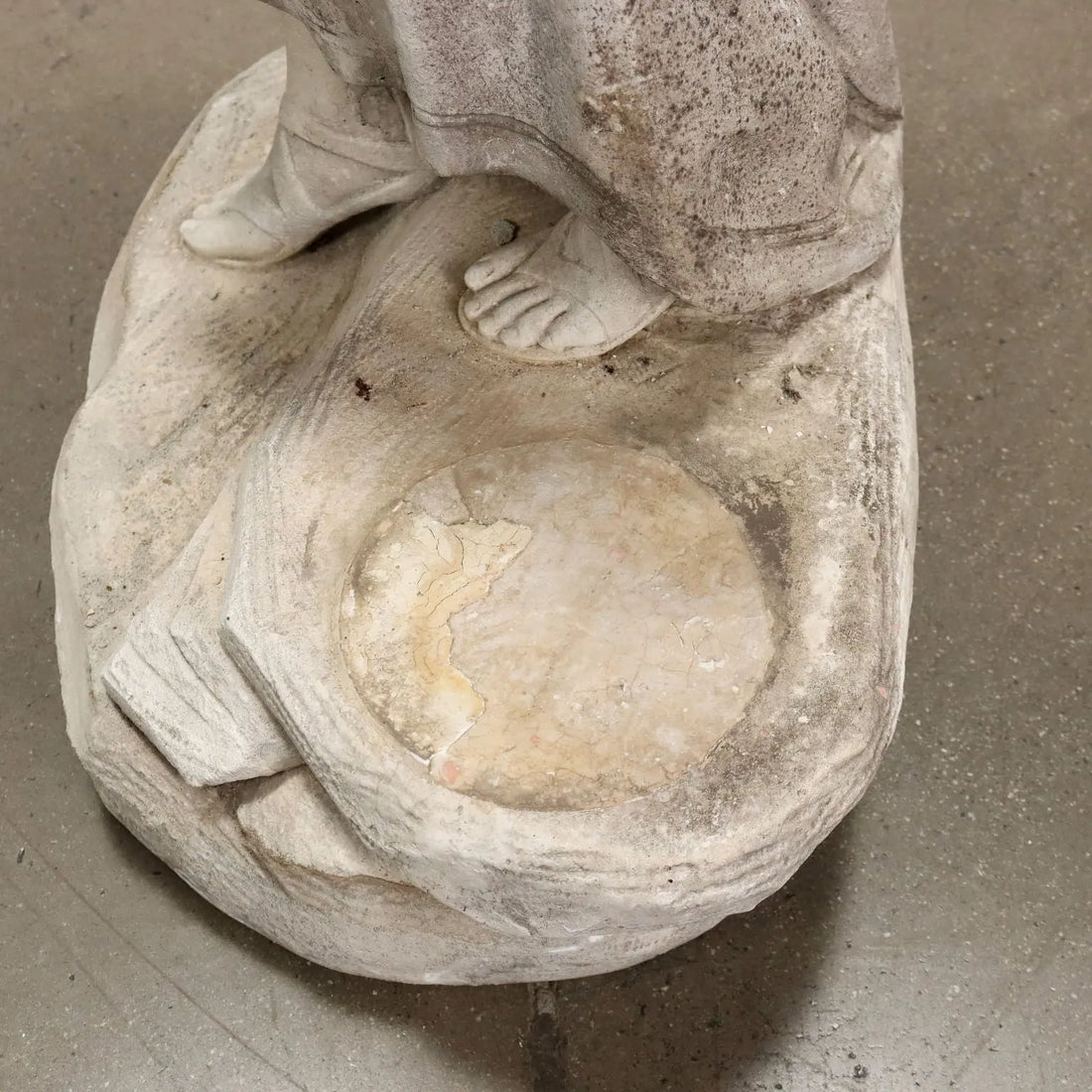 Ancient Female Sculpture with Jars Gravel Italy '900 Statue - Italy Early 20th century | Antiques | Stones Irons & Garden Furnishings