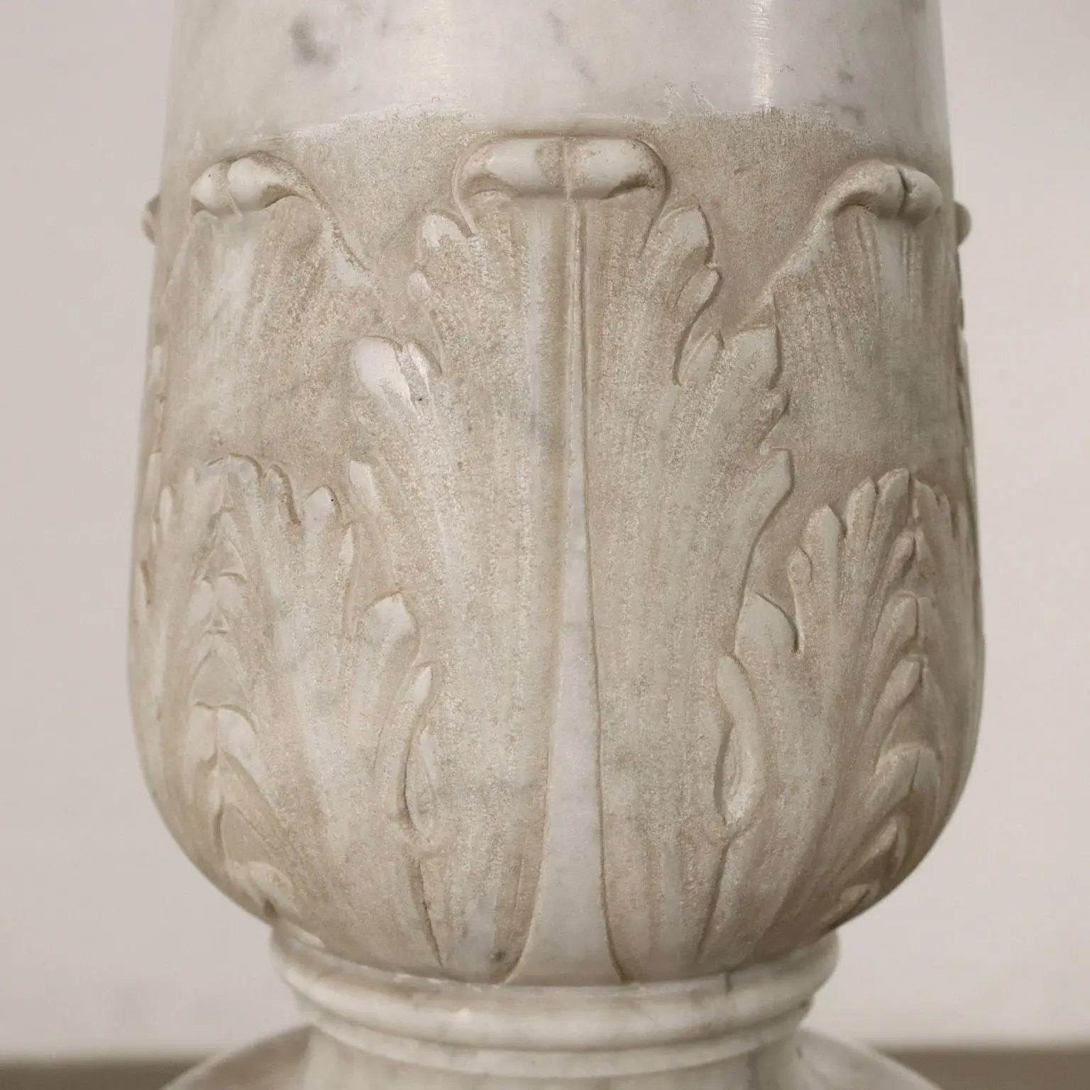 Antique Neo-Renaissance Planter Marble Decorations XIX Century - Italy, Late XIX Century | Antiques | Stones Irons & Garden Furnishings