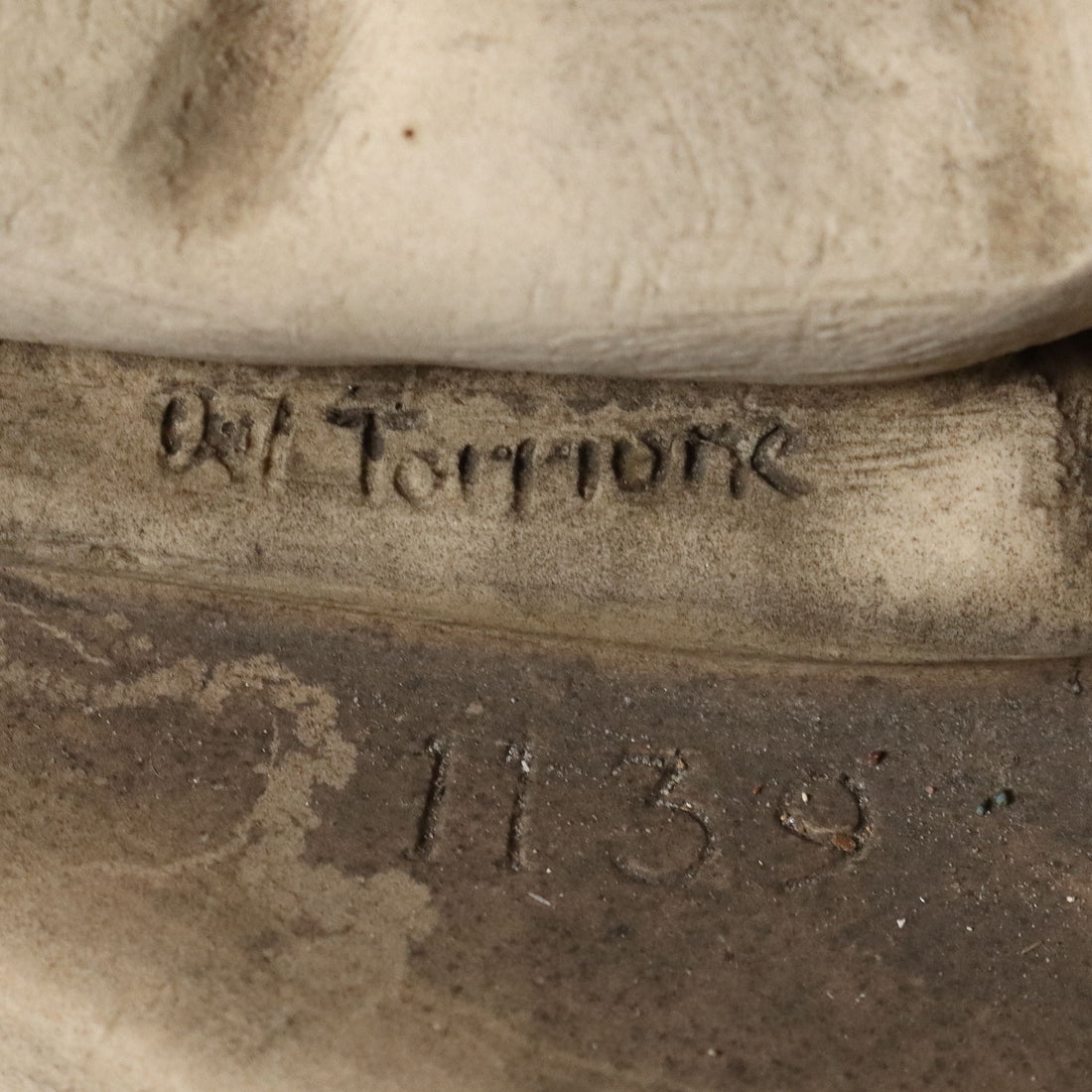  | Antiques  Stones Irons & Garden Furnishings