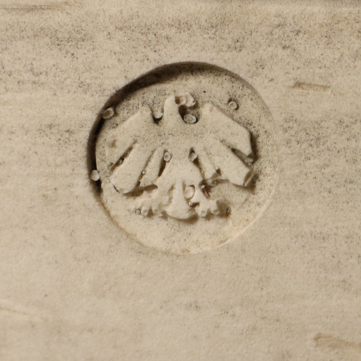  | Antiques  Stones Irons & Garden Furnishings