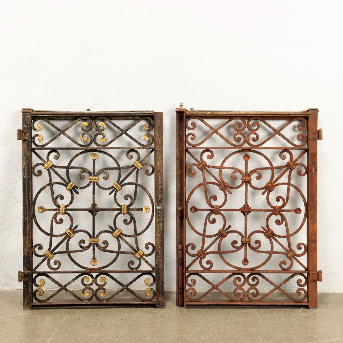  | Antiques  Stones Irons & Garden Furnishings