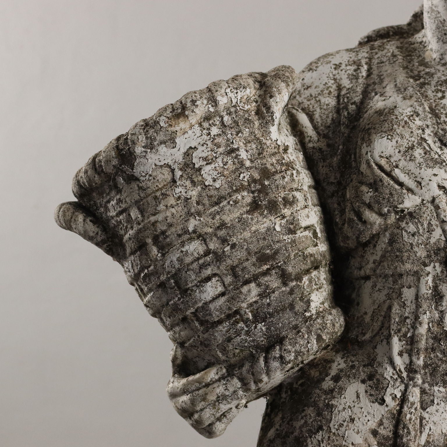  | Antiques  Stones Irons & Garden Furnishings