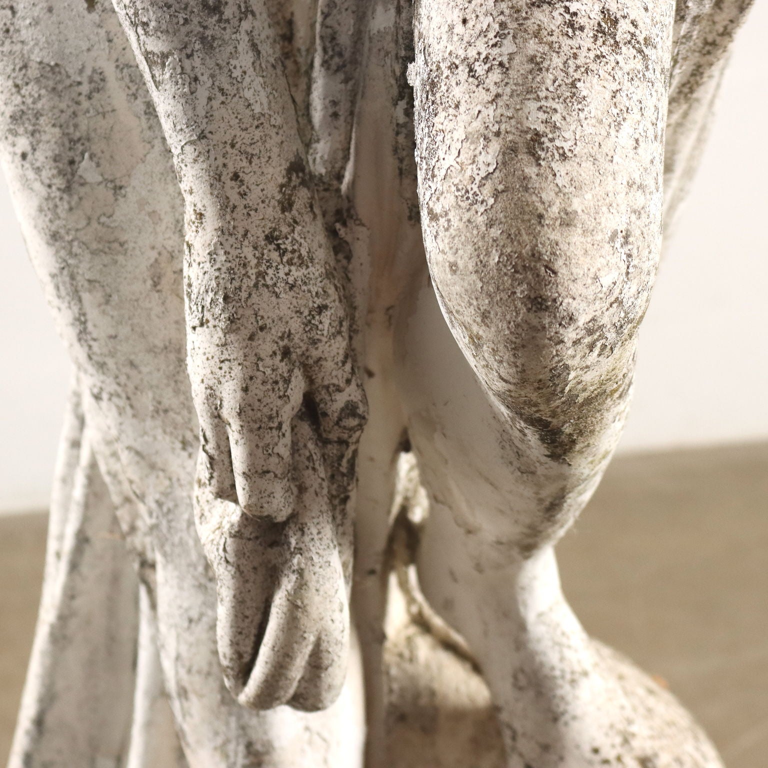  | Antiques  Stones Irons & Garden Furnishings