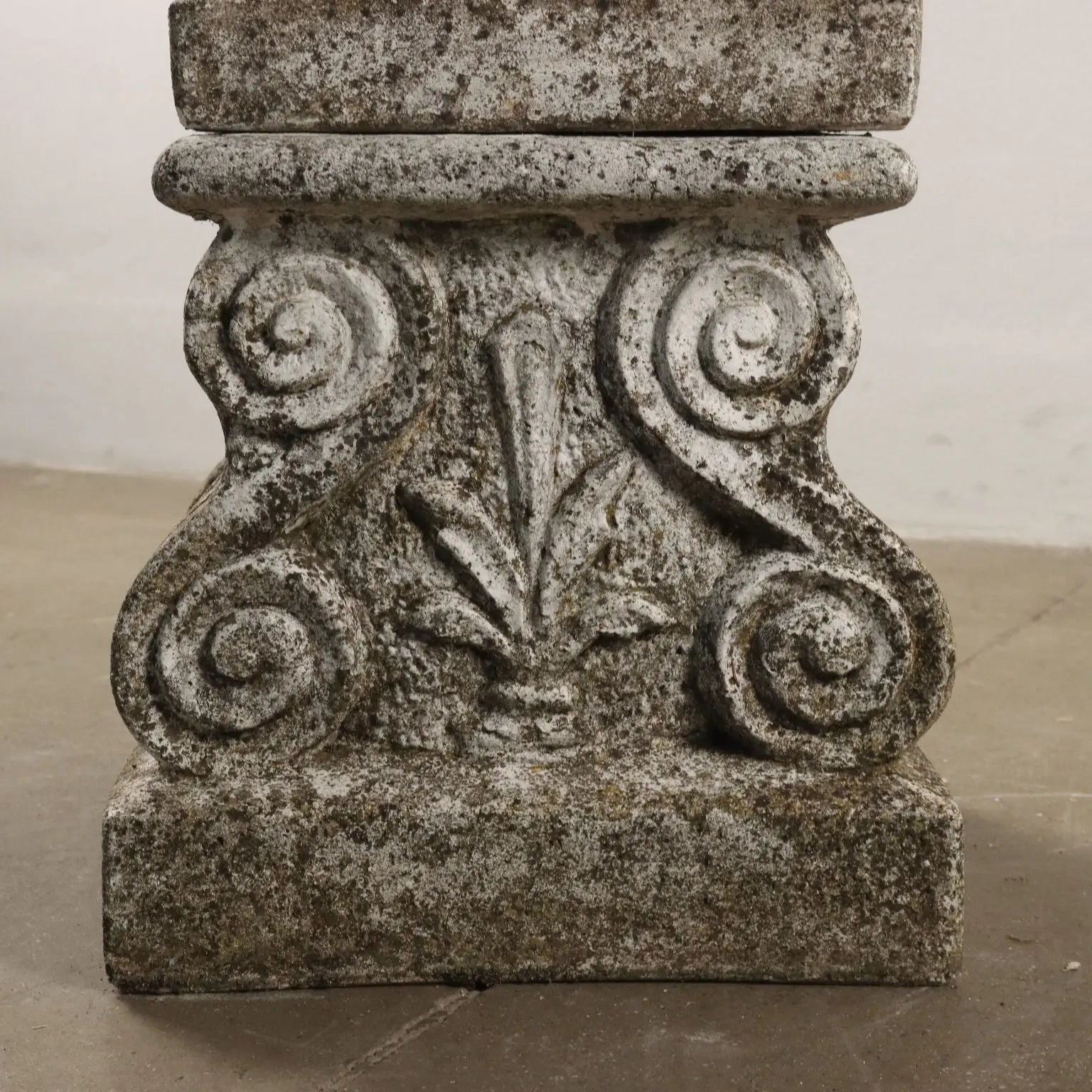 Antique Garden Sculpture Female Figure Stone Italy XX Century - Italy, Early XX Century | Antiques | Stones Irons & Garden Furnishings