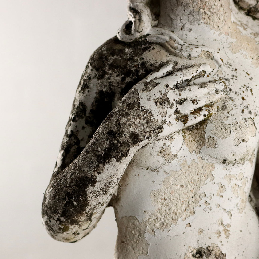  | Antiques  Stones Irons & Garden Furnishings