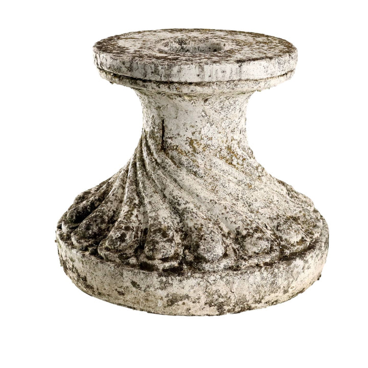  | Antiques  Stones Irons & Garden Furnishings