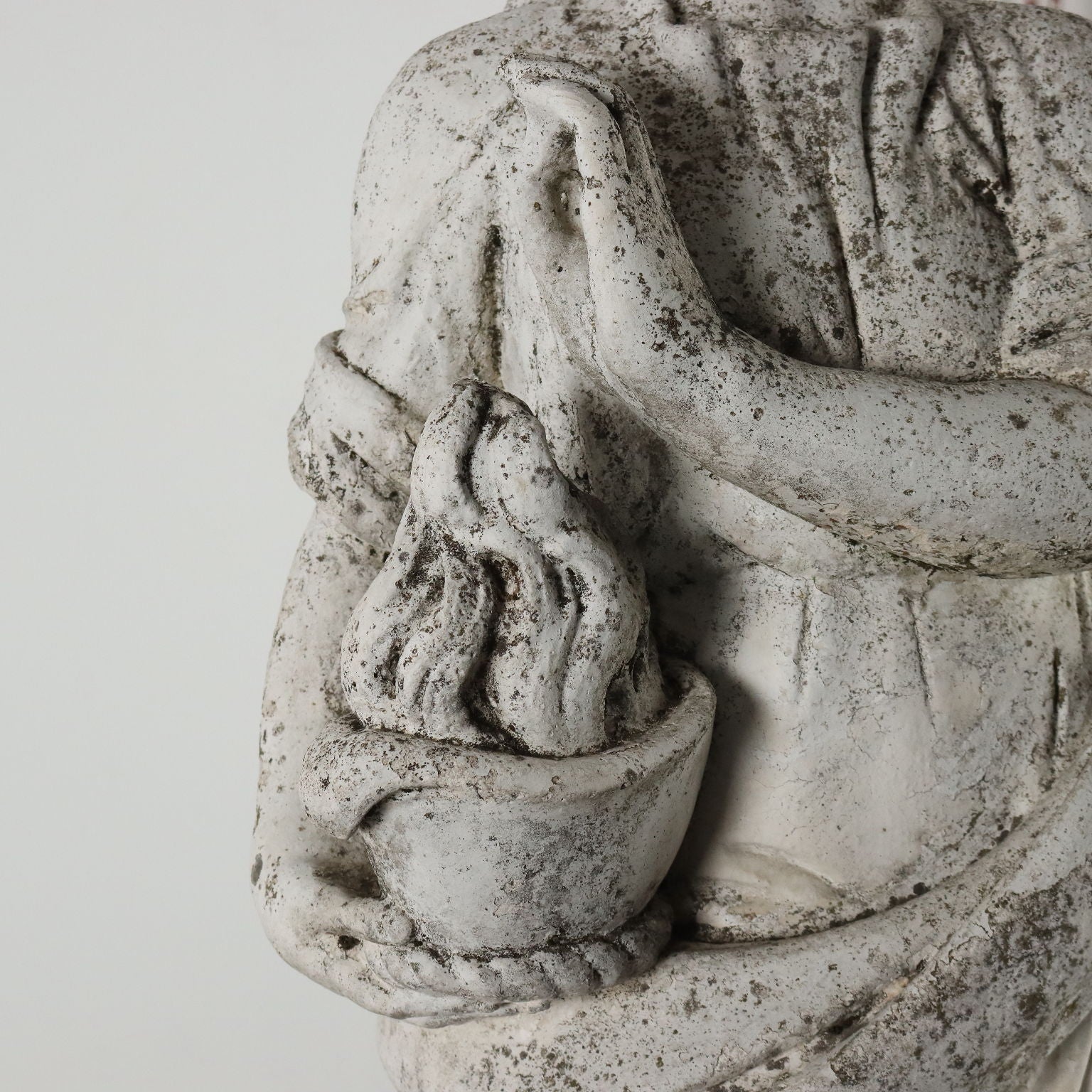  | Antiques  Stones Irons & Garden Furnishings