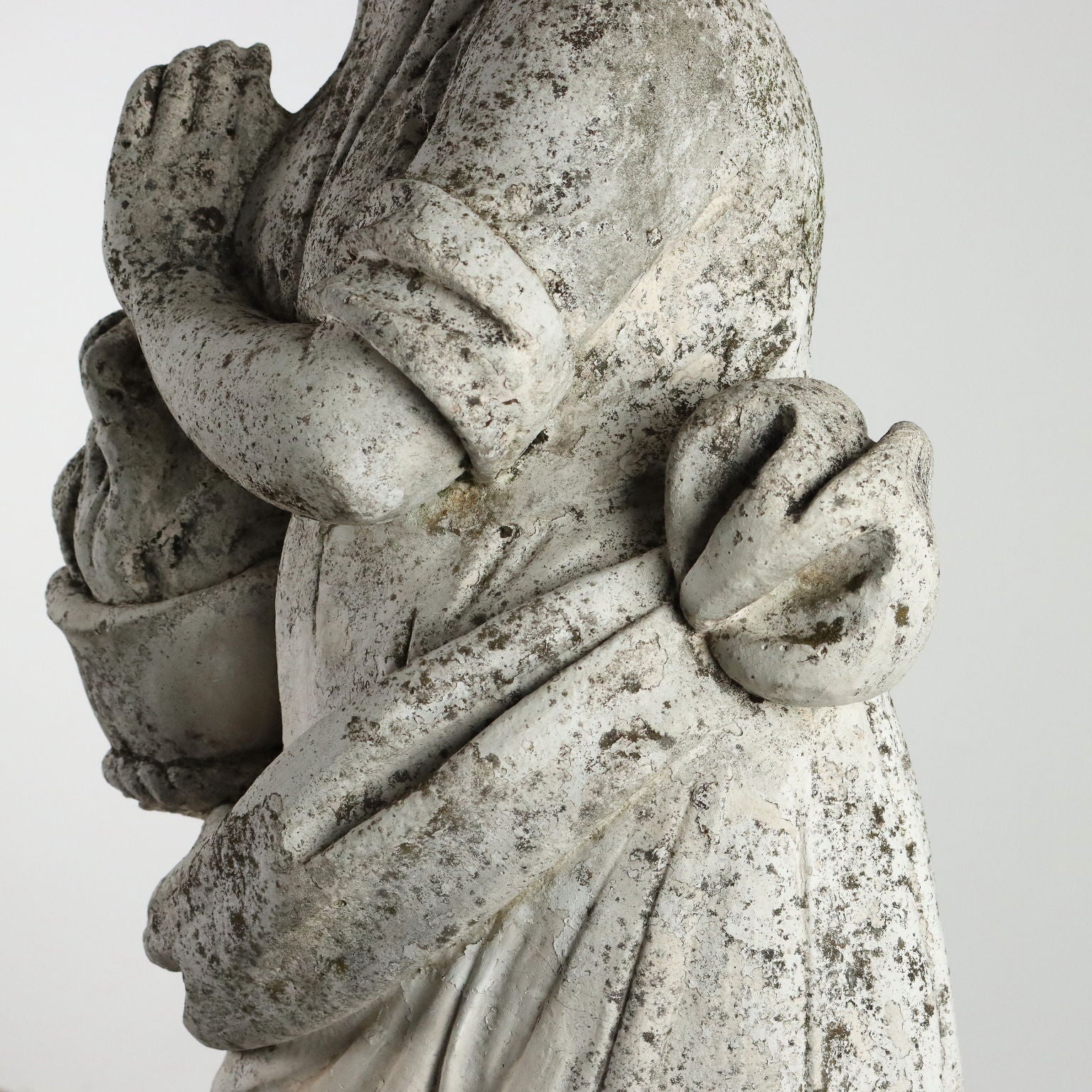  | Antiques  Stones Irons & Garden Furnishings