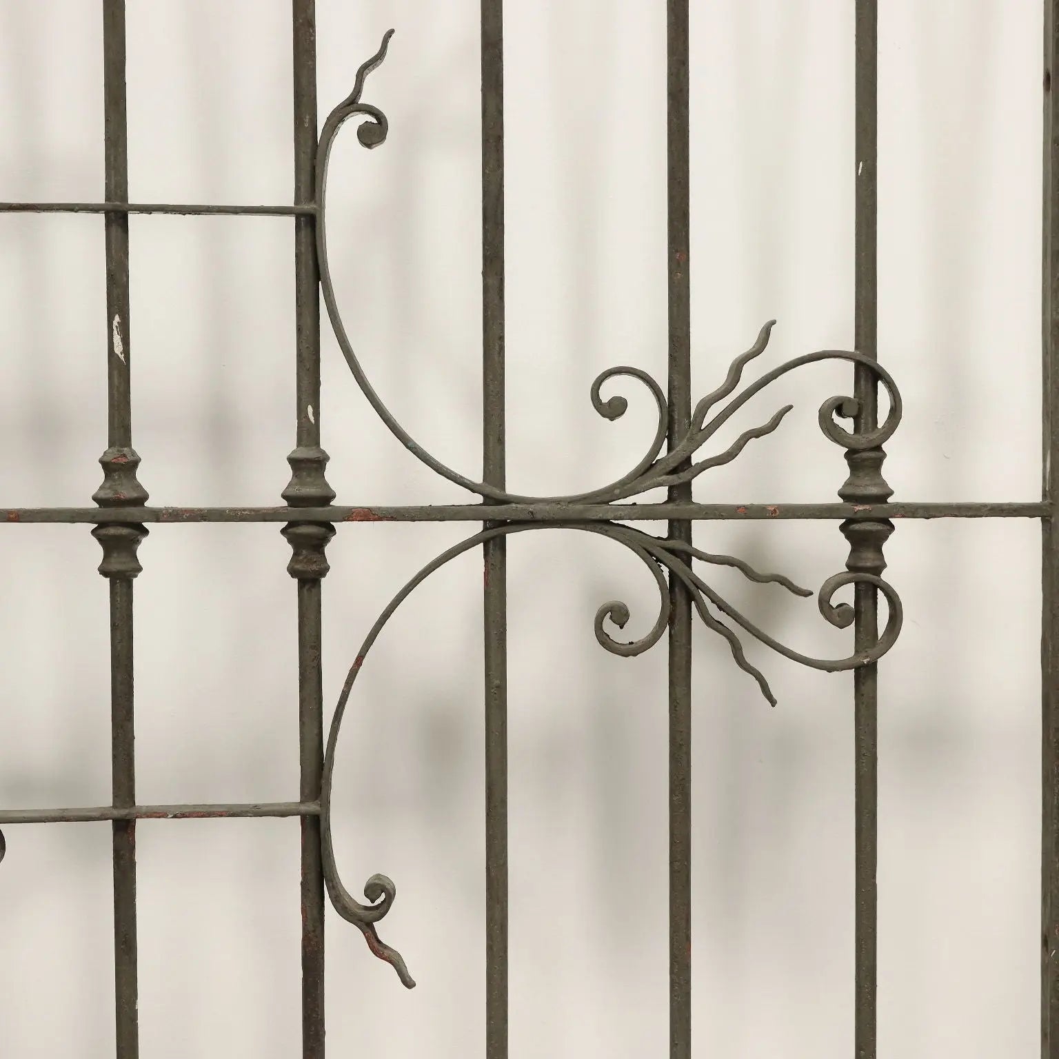 Antique Gates Wrought Iron Decorations Italy XX Century - Italy, Early XX Century | Antiques | Stones Irons & Garden Furnishings