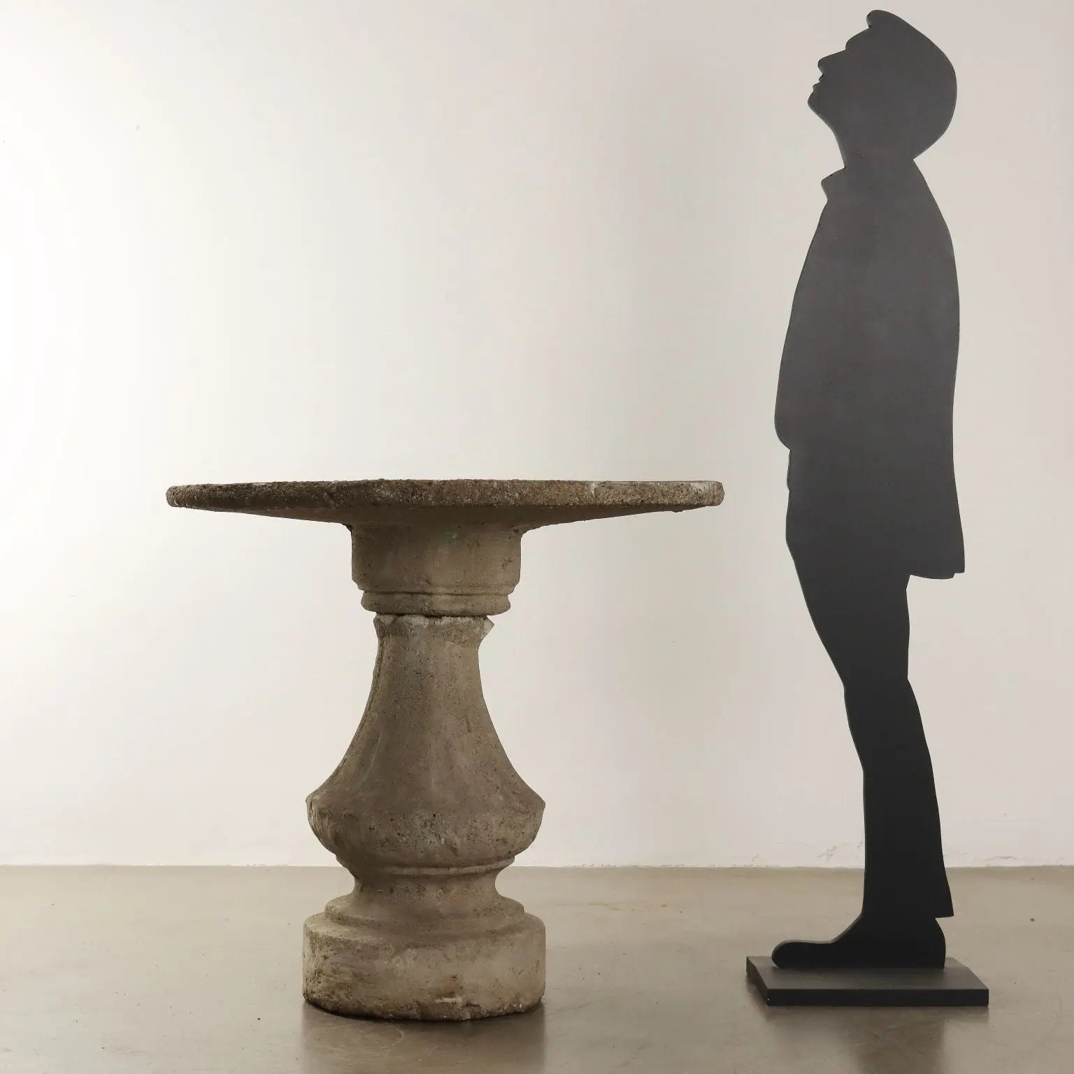 Antique Garden Table Concrete Cement Italy XX Century - Italy, XX Century | Antiques | Stones Irons & Garden Furnishings