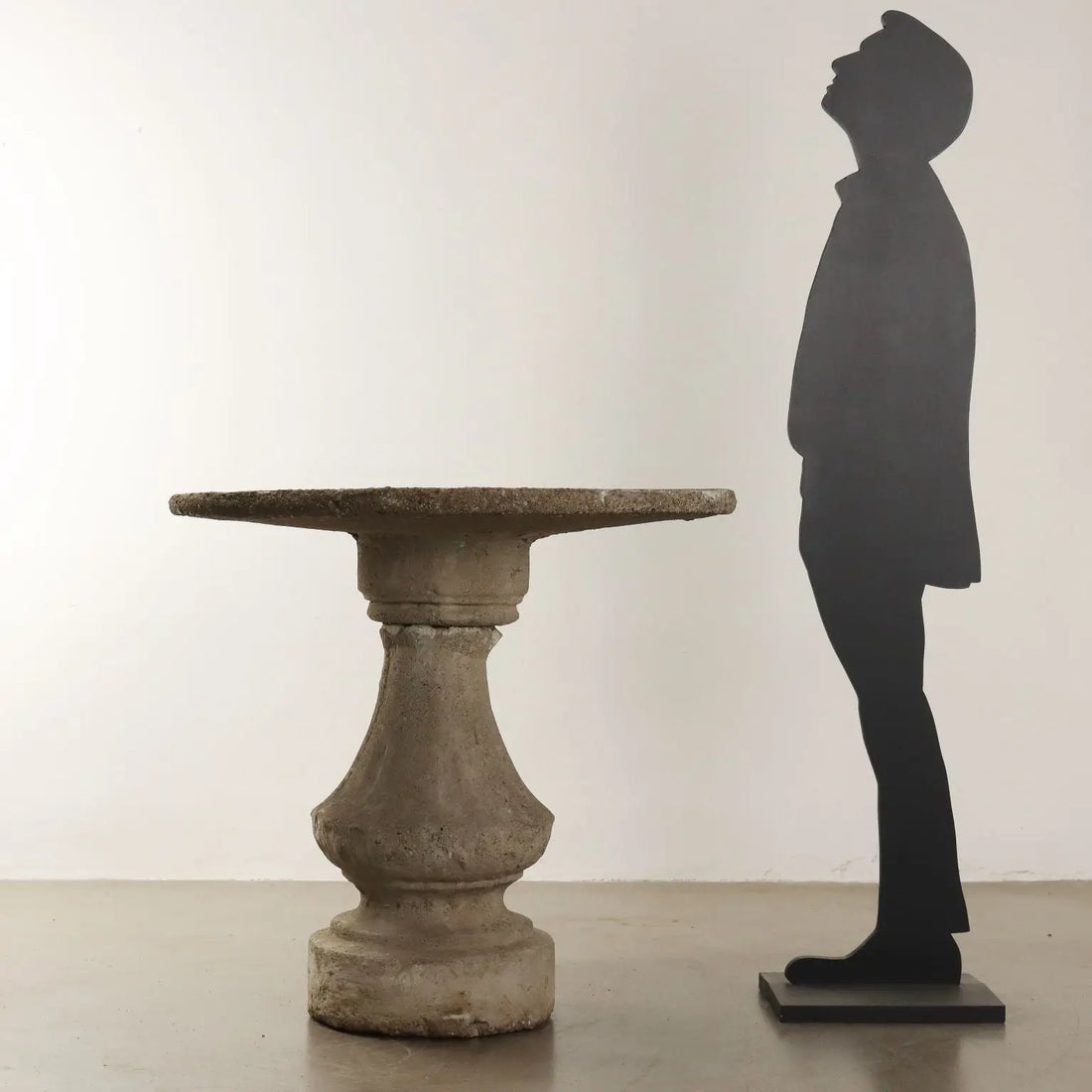 Antique Garden Table Concrete Cement Italy XX Century - Italy, XX Century | Antiques | Stones Irons & Garden Furnishings