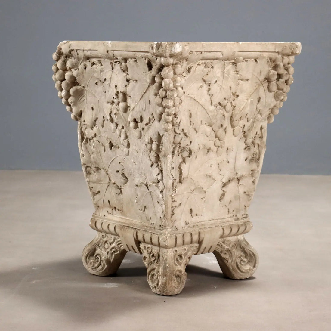 Antique Vase Plaster Grape Decorations Italy XIX Century - Italy | Antiques | Stones Irons & Garden Furnishings