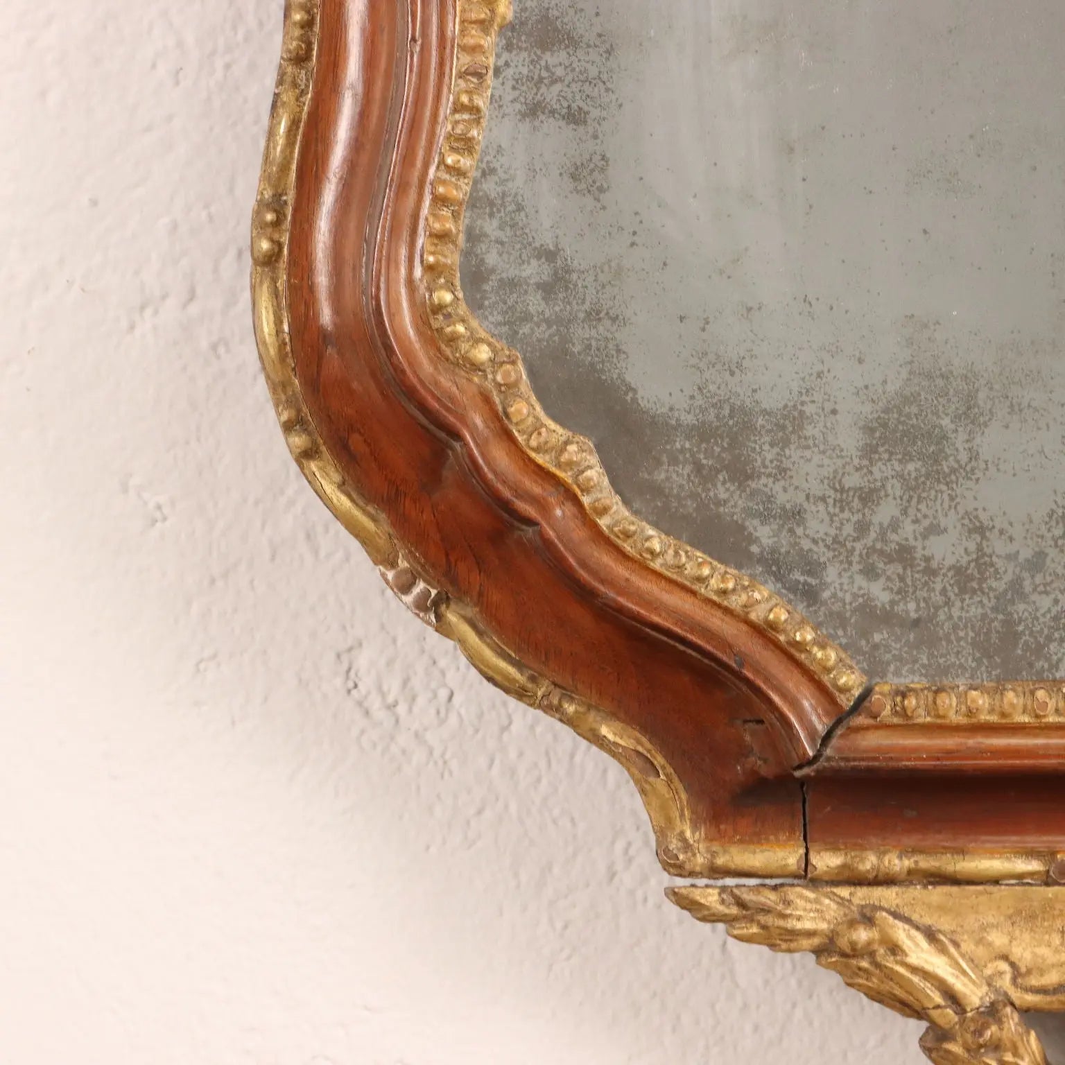 Antique Neoclassical Mirror Walnut Italy XVIII Century - Veneto Last Quarter of the 18th Century | Antiques | Mirrors & Frames