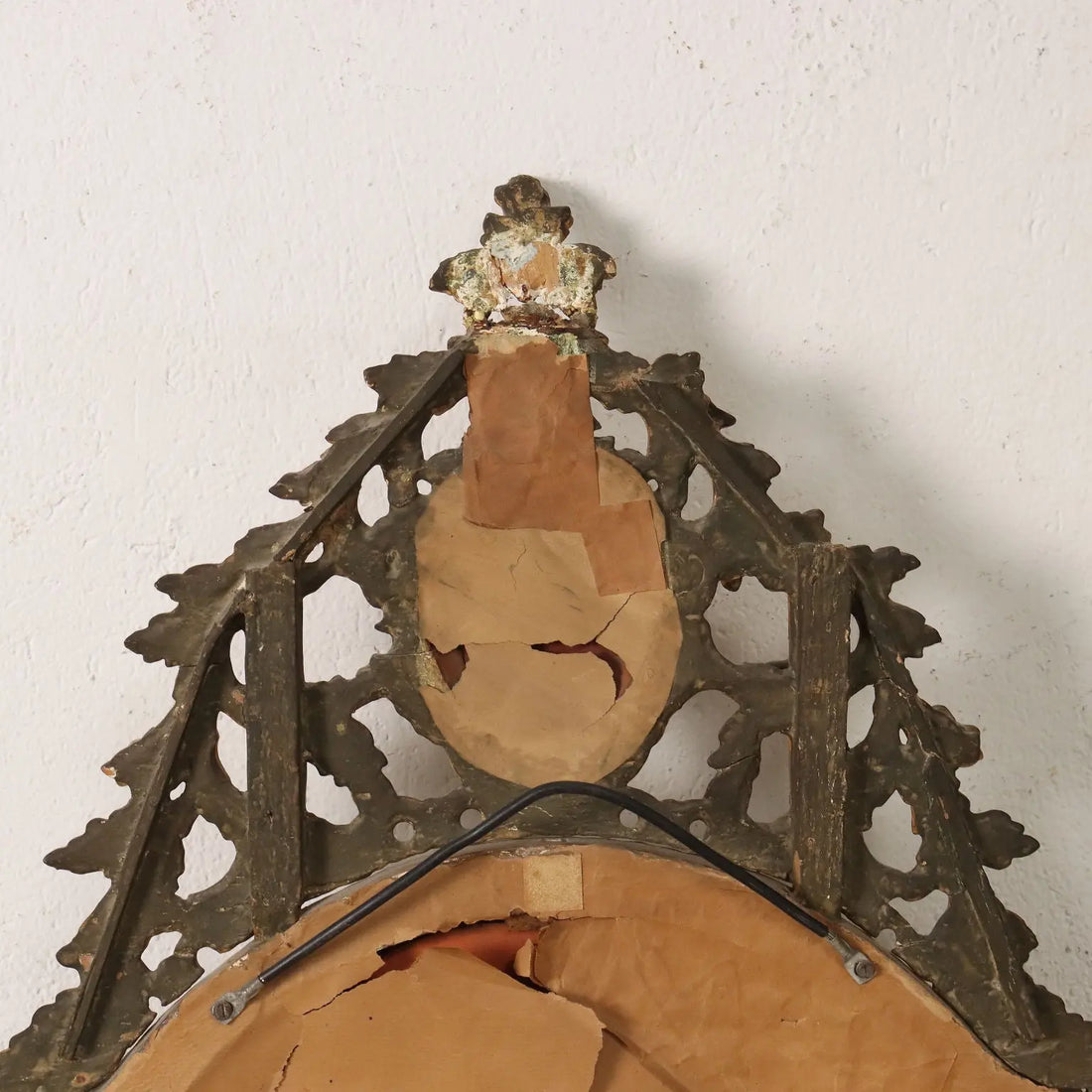 Venetian Neoclassical Mirror in Gilded Wood
