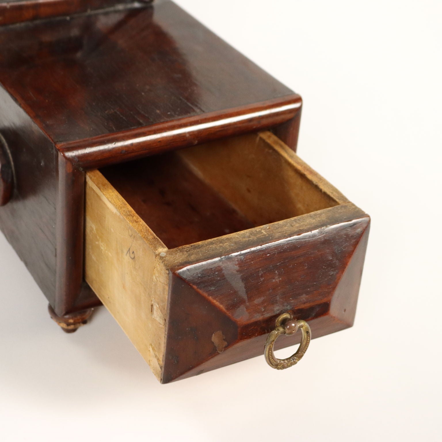  | Antiques  Mirrors & Frames