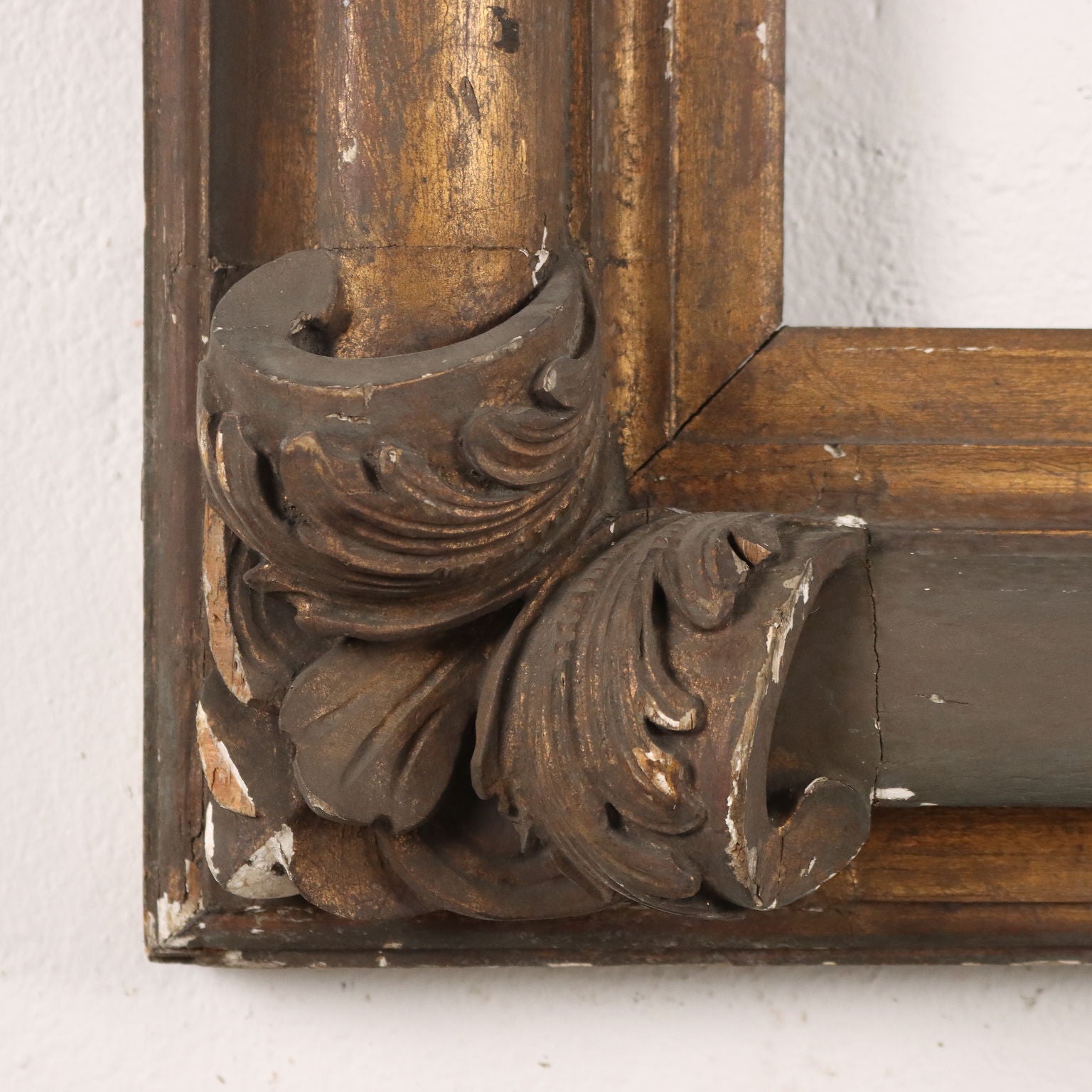  | Antiques  Mirrors & Frames