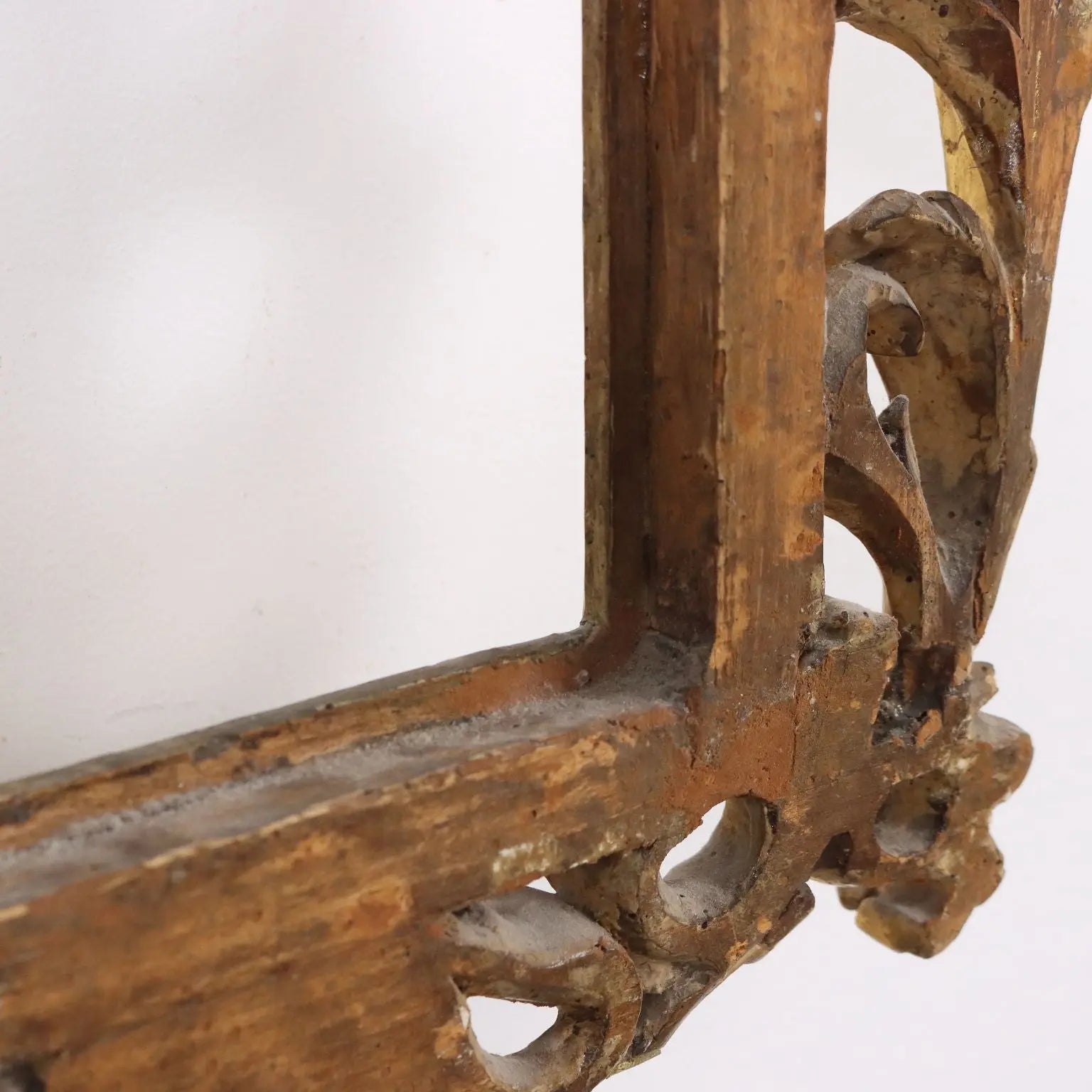 Antique Frame Baroque Style Gilded Linden Wood Italy XVIII Century - Baroque Frame | Antiques | Mirrors & Frames