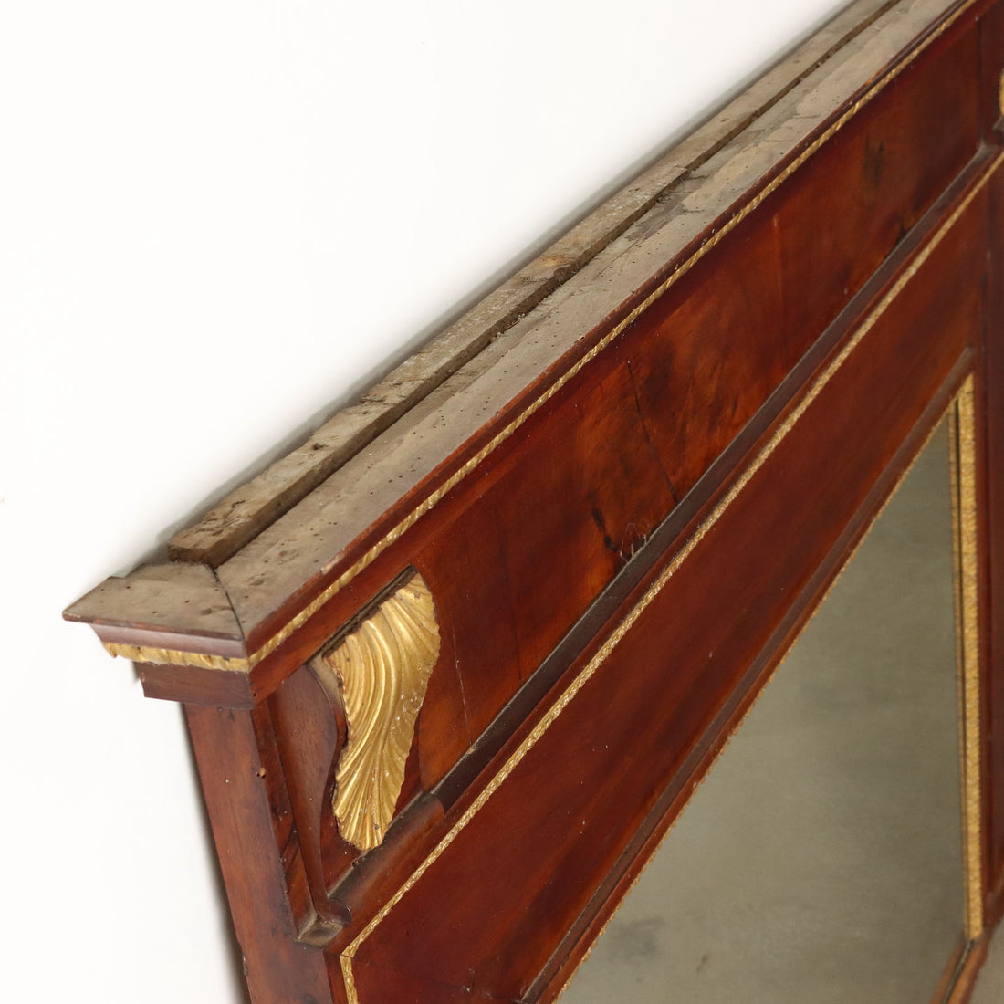  | Antiques  Mirrors & Frames