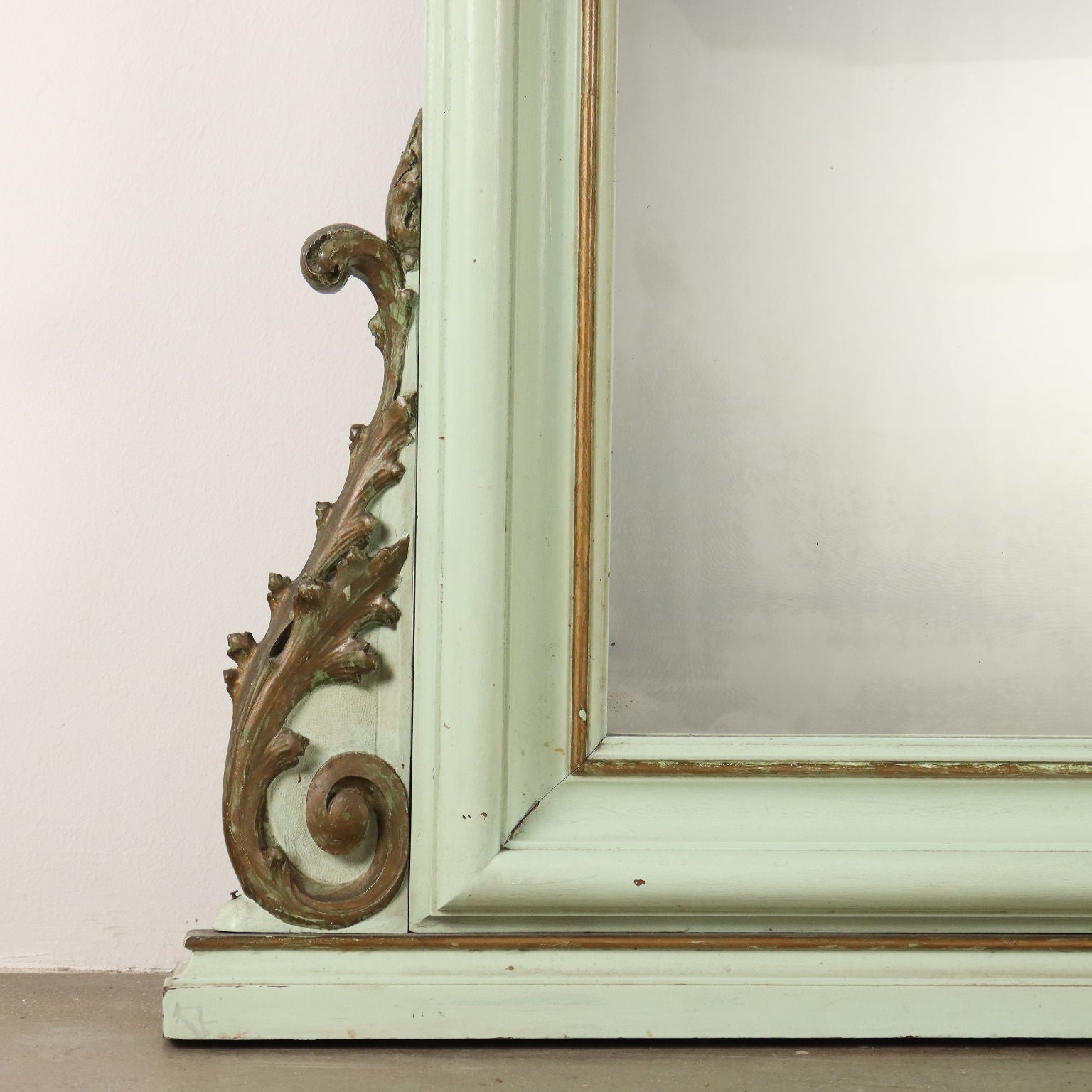  | Antiques  Mirrors & Frames