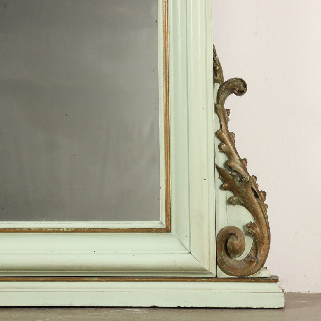  | Antiques  Mirrors & Frames