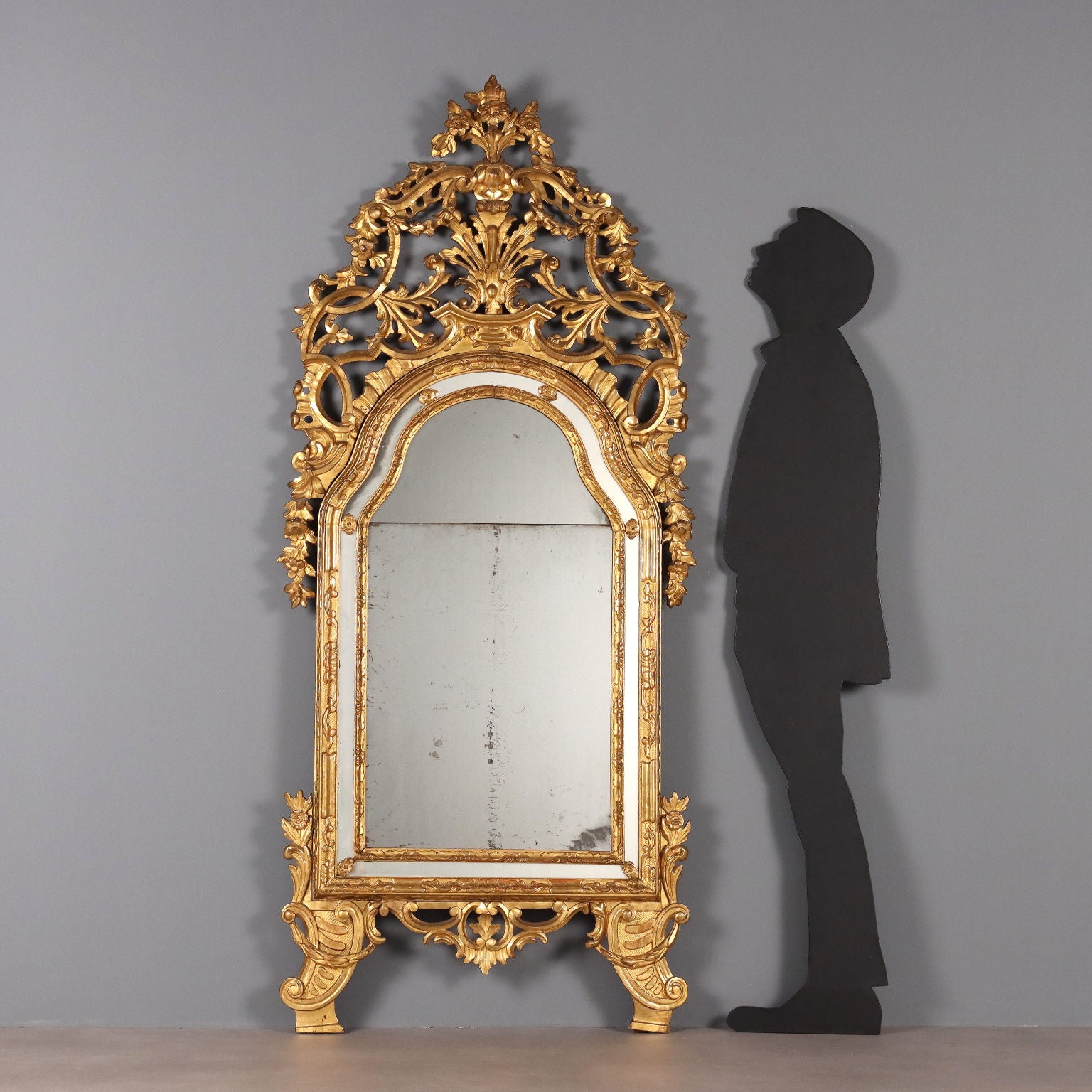  | Antiques  Mirrors & Frames