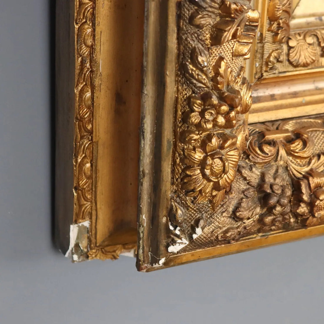 Antique Mirror Carved Gilded Wood Italy XIX Century - Italy, Late XIX Century | Antiques | Mirrors & Frames