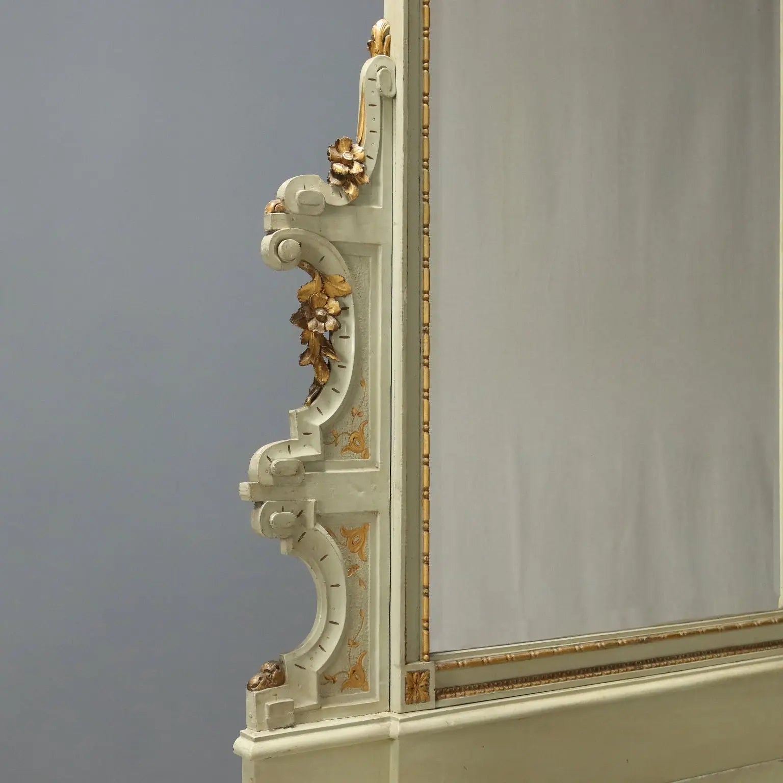 Antique Mirror Neoclassical Style Lacquered Wood XIX Century - Italy, Late XIX Century | Antiques | Mirrors & Frames