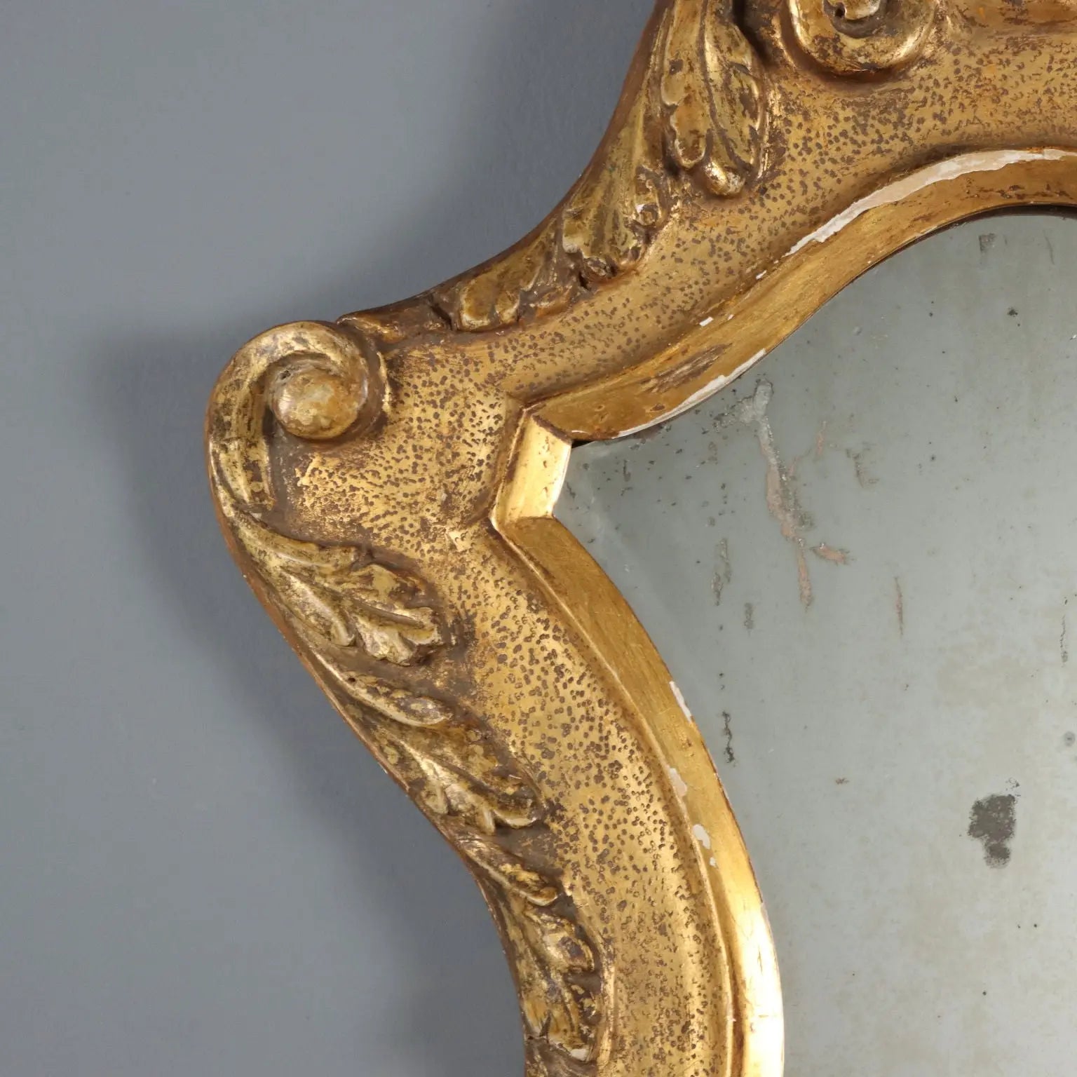 Carved Gilt Mirror - Italy 19th Century