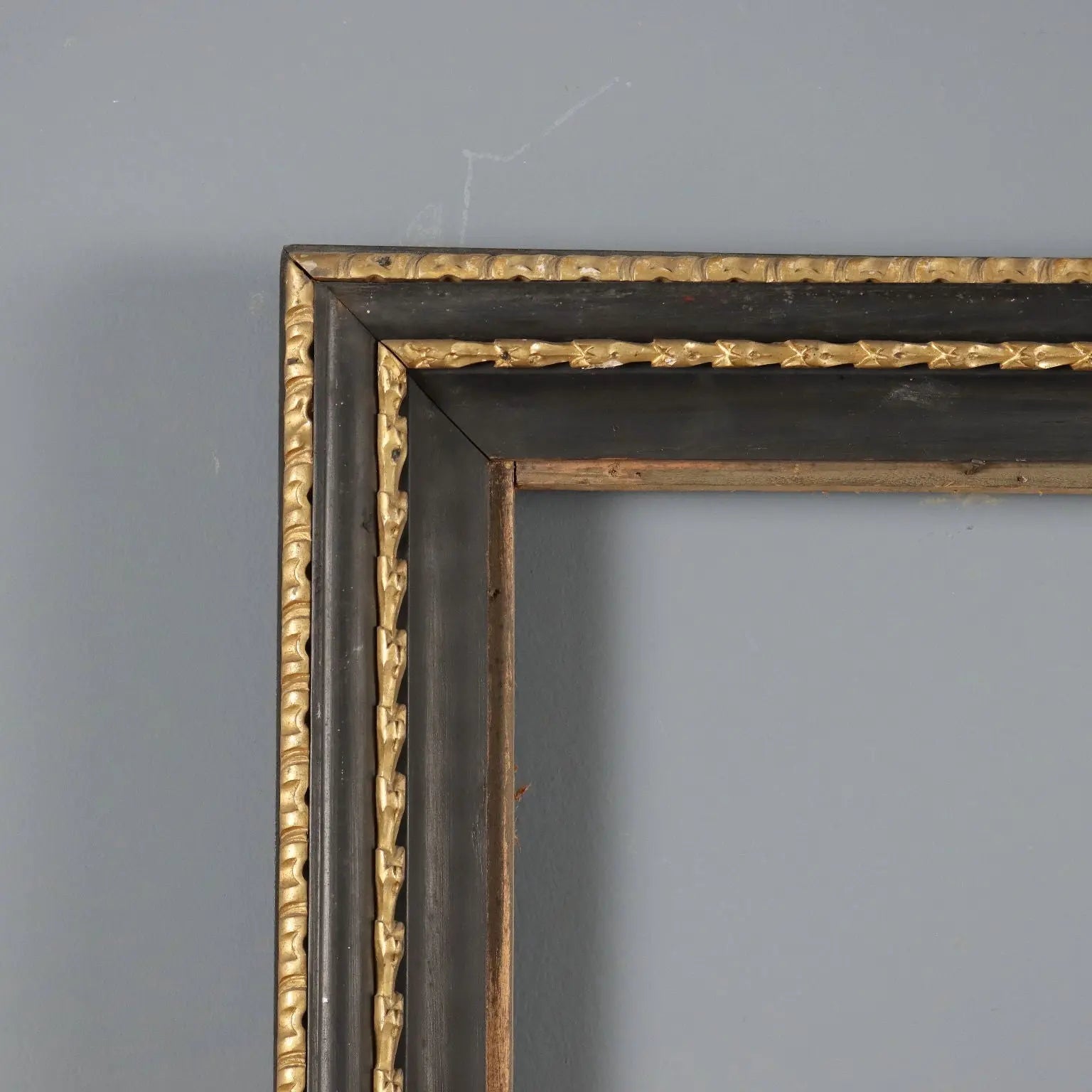 Antique Neoclassical Frame Ebony Painted Wood XVIII Century - Central Italy, Late XVIII Century | Antiques | Mirrors & Frames