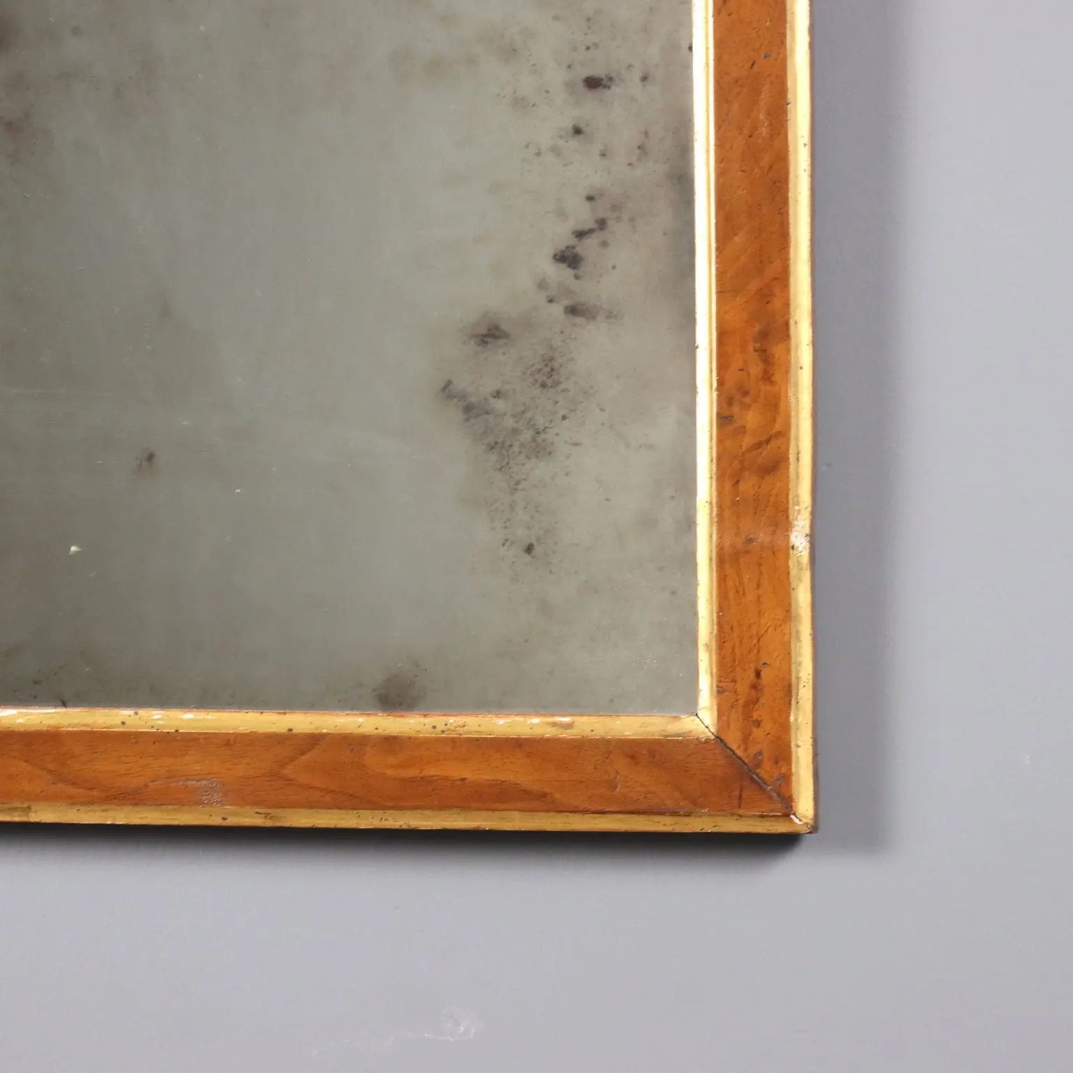 Italian 19th Century Mirror in Walnut and Gilding