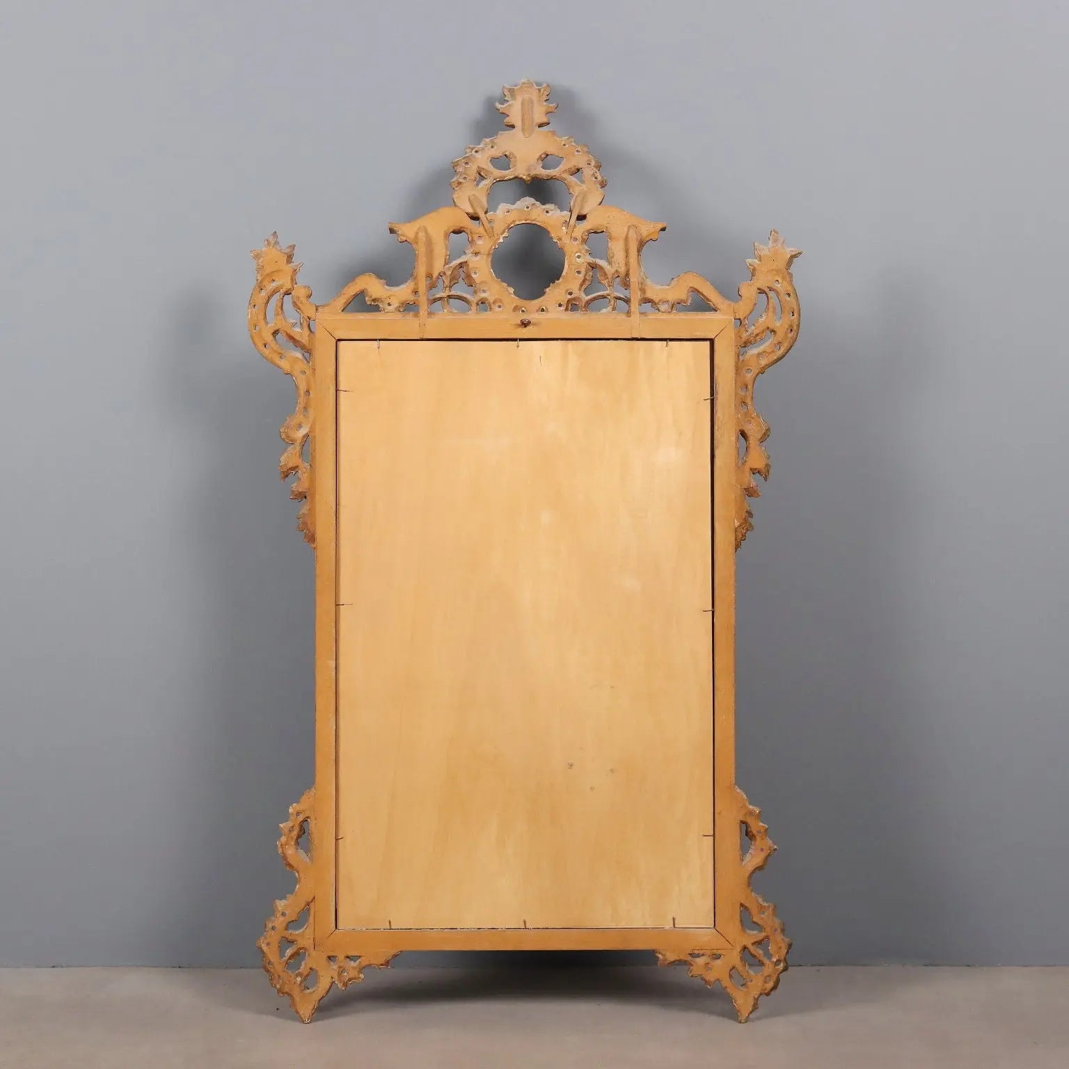 Italian Mirror in Carved Gilded Wood