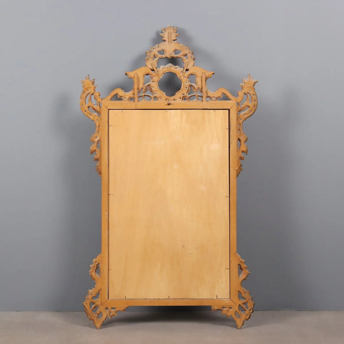 Italian Mirror in Carved Gilded Wood