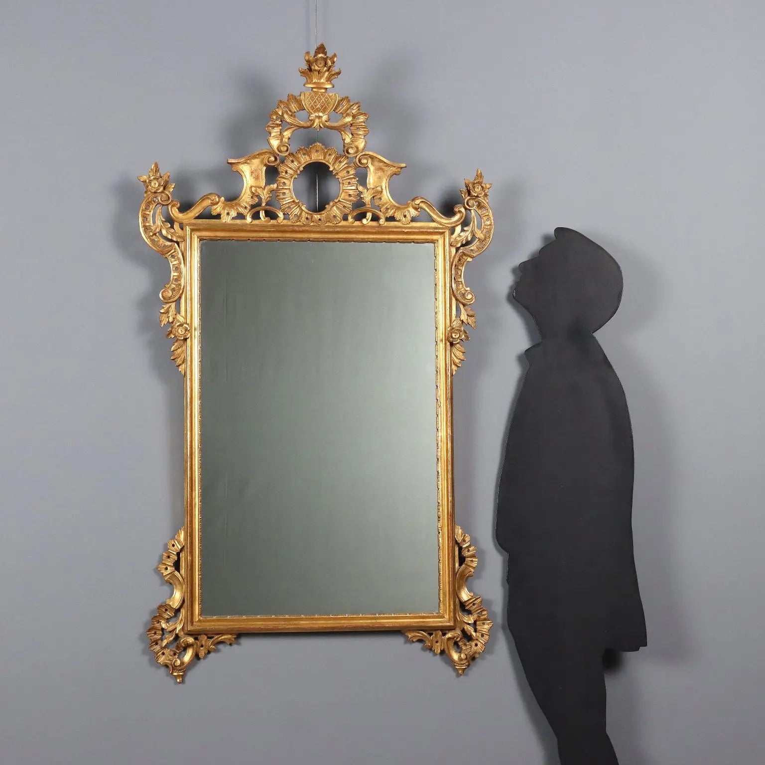 Italian Mirror in Carved Gilded Wood